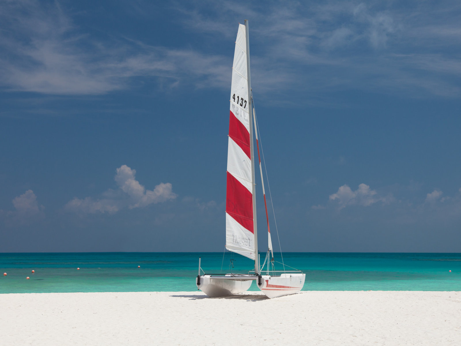 031 - Innahura Maldives Resort.jpg