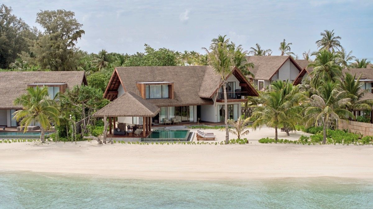 048 - Kanuhura A Sun Resort Maldives.jpg