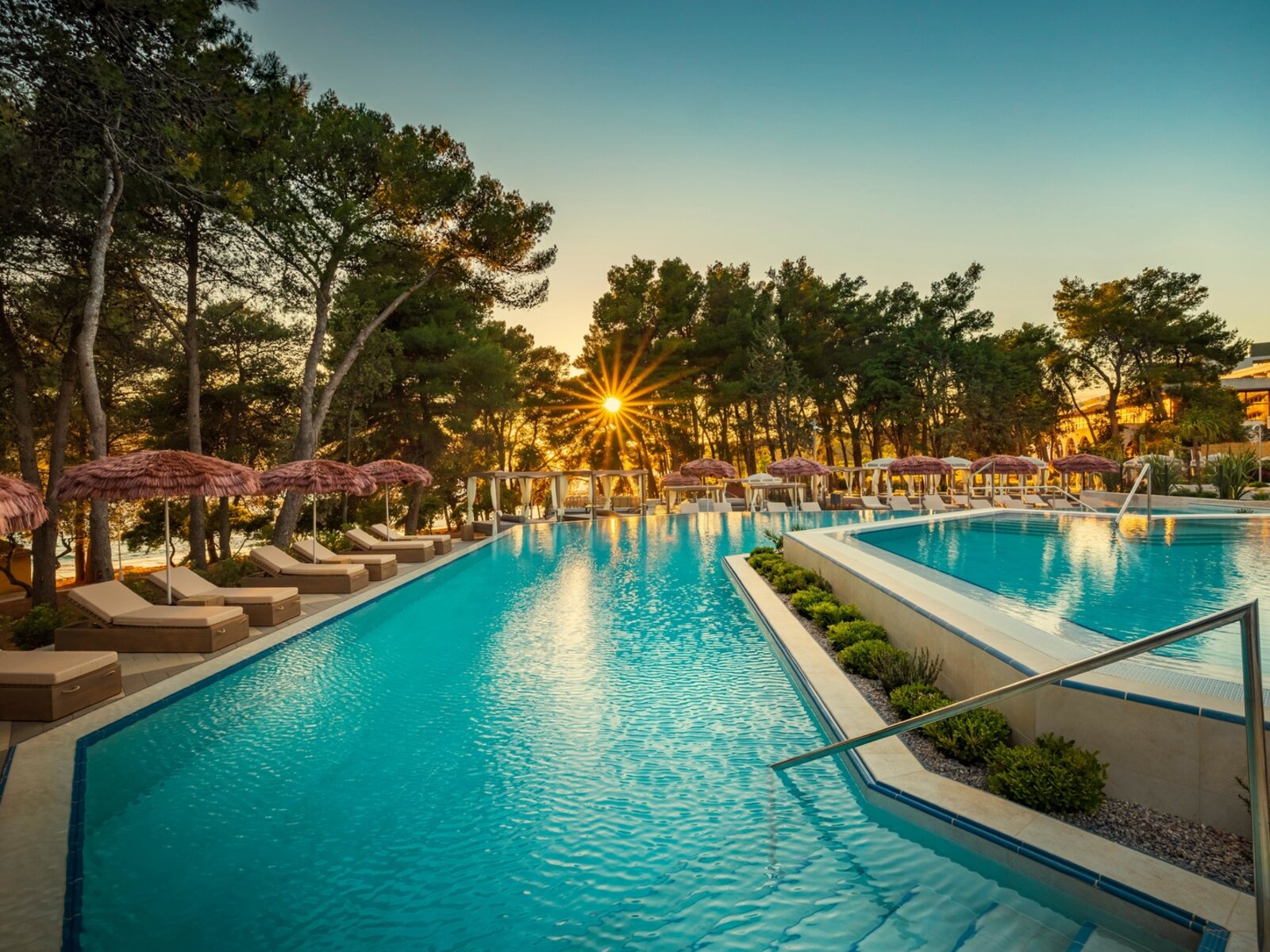 006 - ] by Valamar.jpg