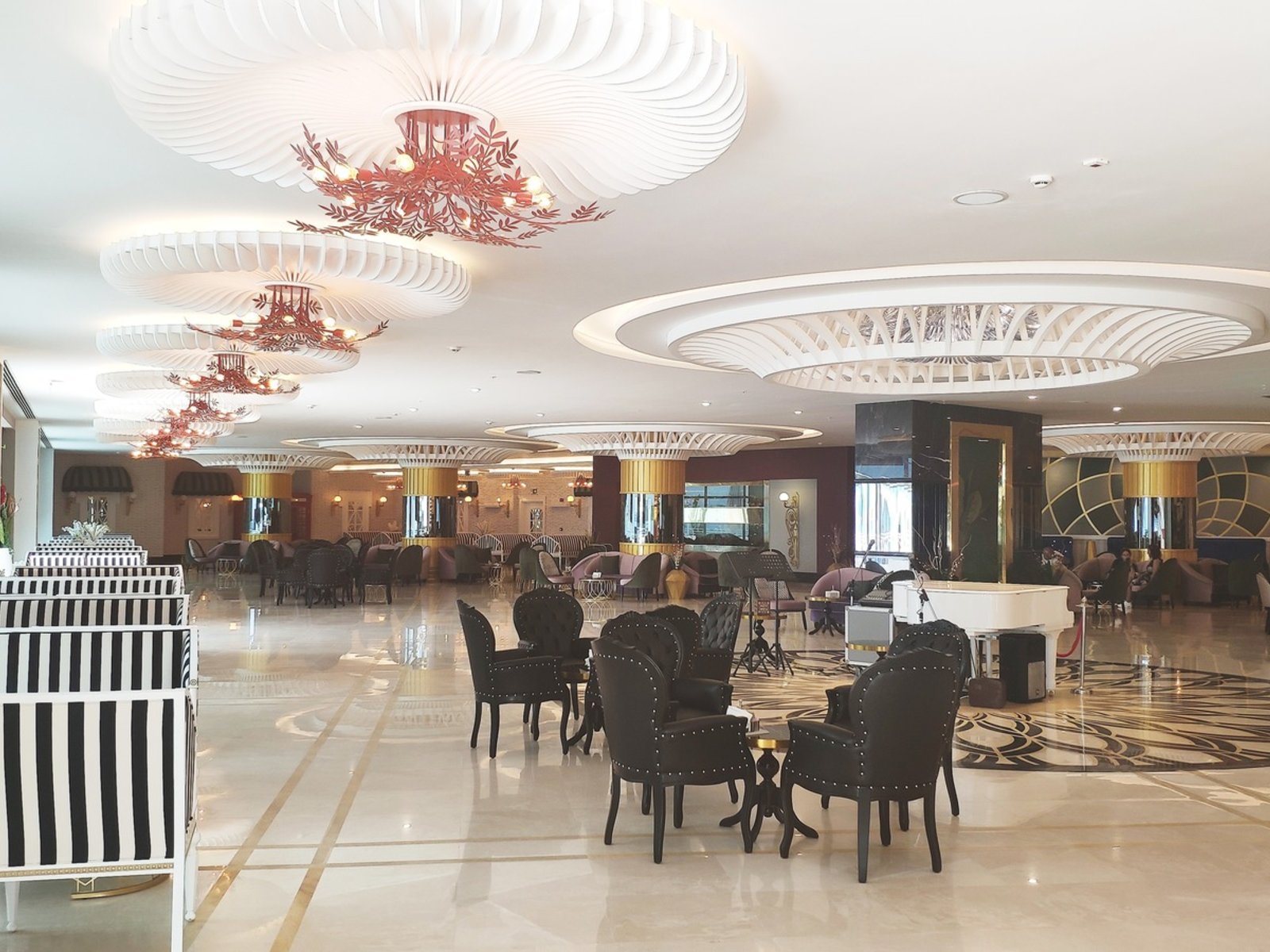 021 - Granada Luxury Beach.jpg