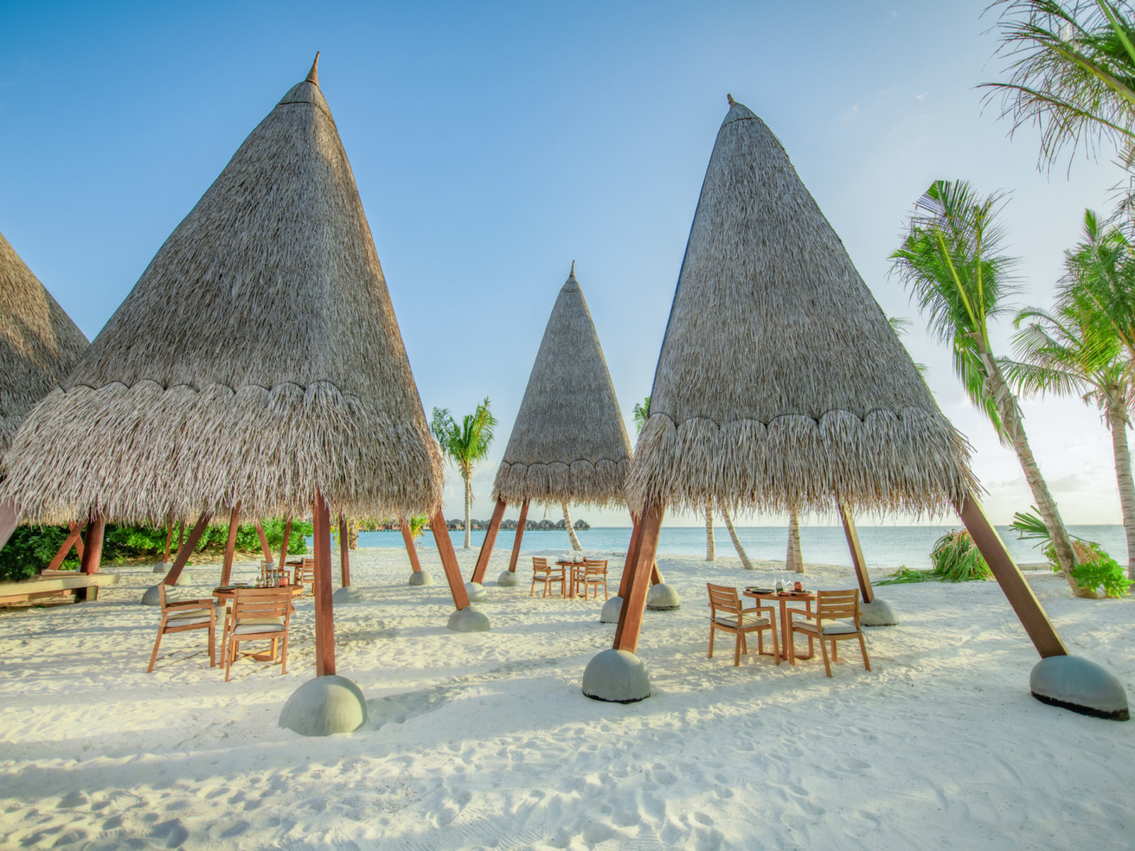 010 - Heritance Aarah.jpg