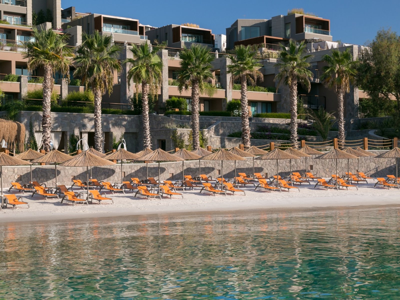 006 - Caresse a Luxury Collection Resort & Spa.jpg