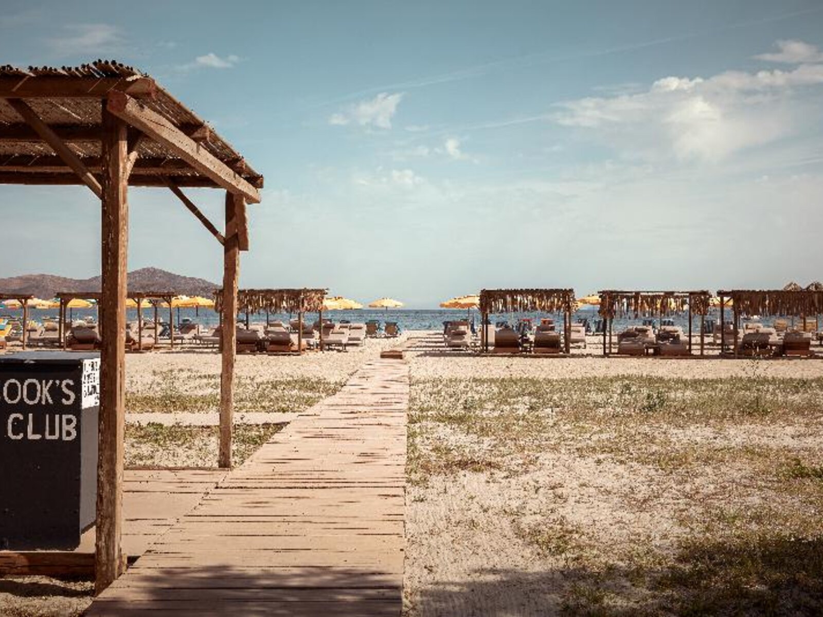 004 - Cooks Club Tigaki .jpg