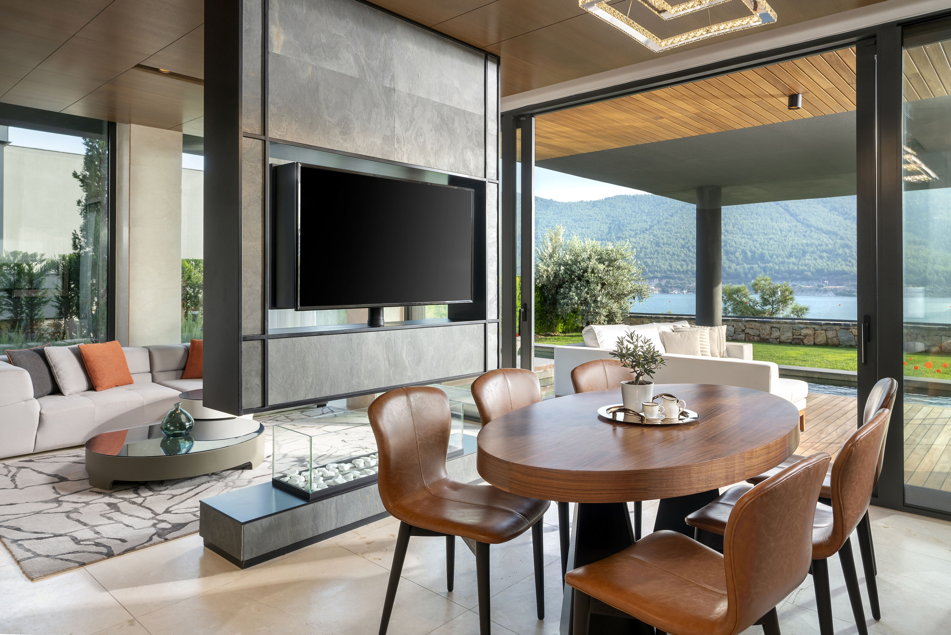 011 - Lujo Bodrum.jpg