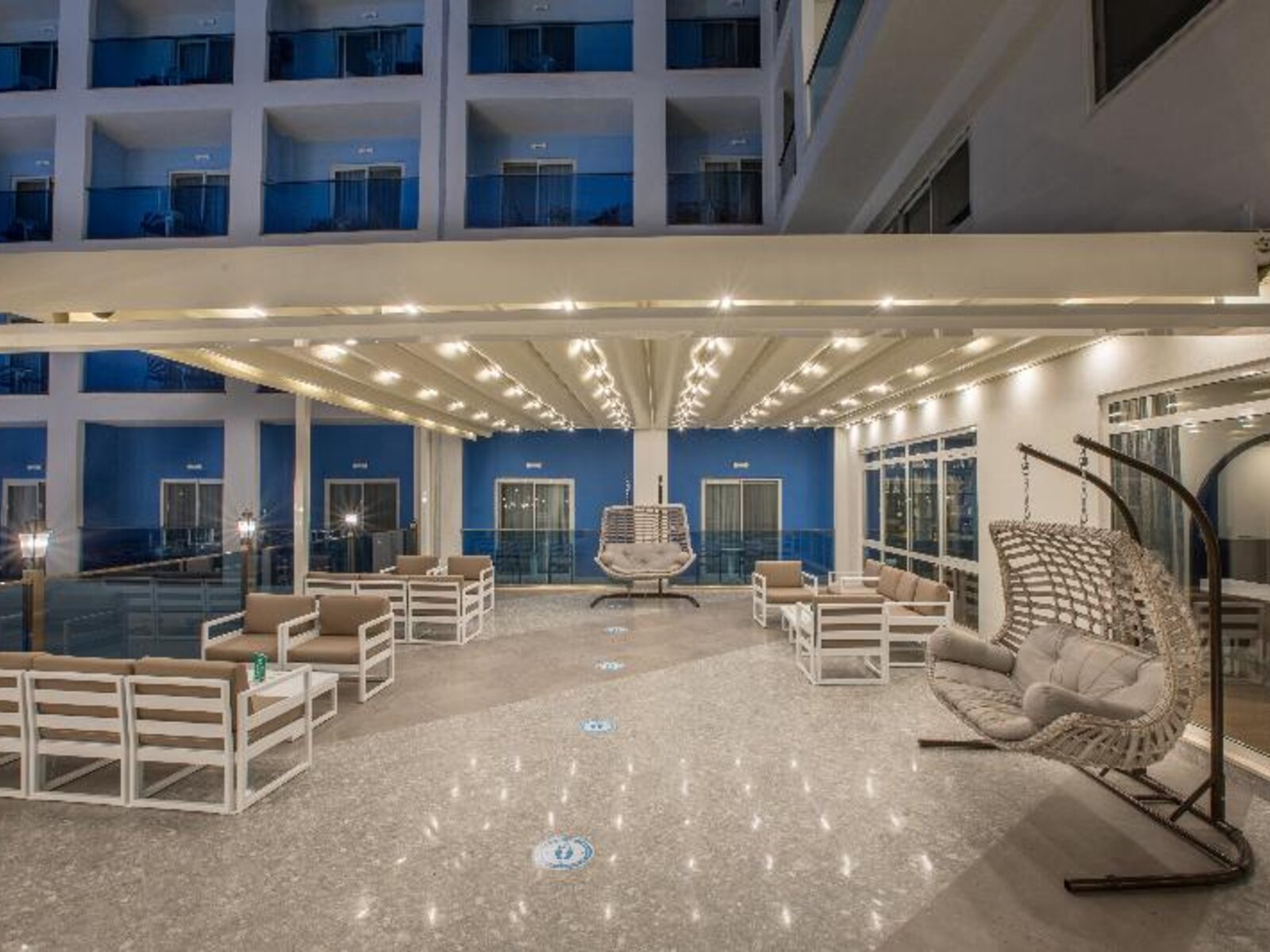 015 - Maxeria Blue Didyma.jpg