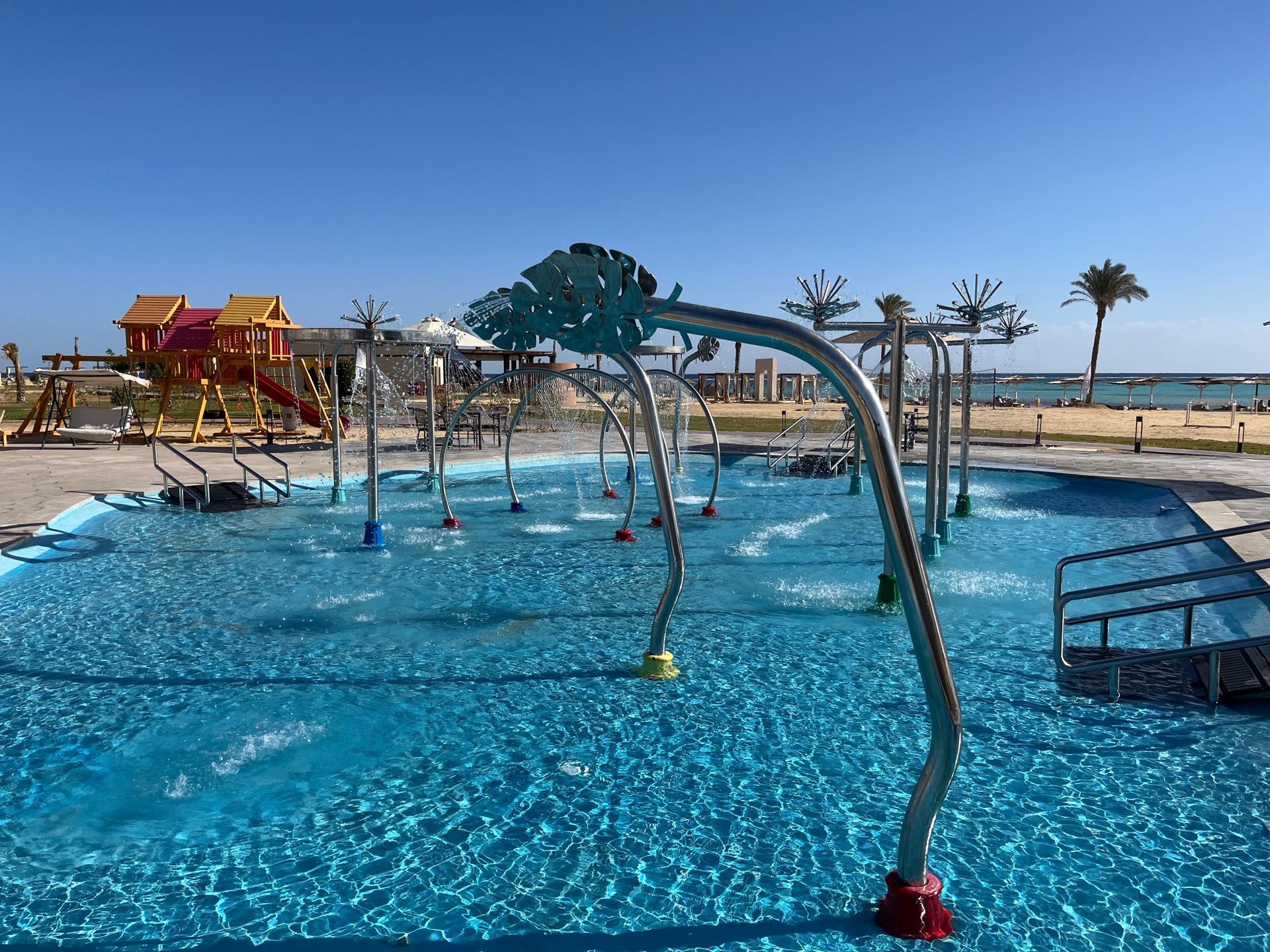 045 - True Beach Resort.jpg