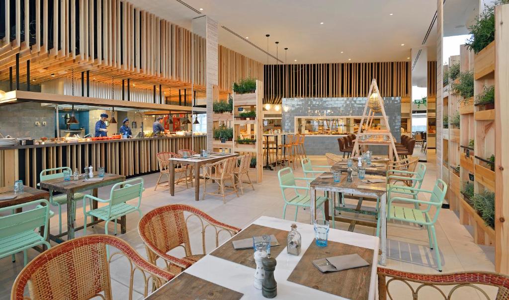 29736793 - Sol Beach House Fuerteventura.jpg