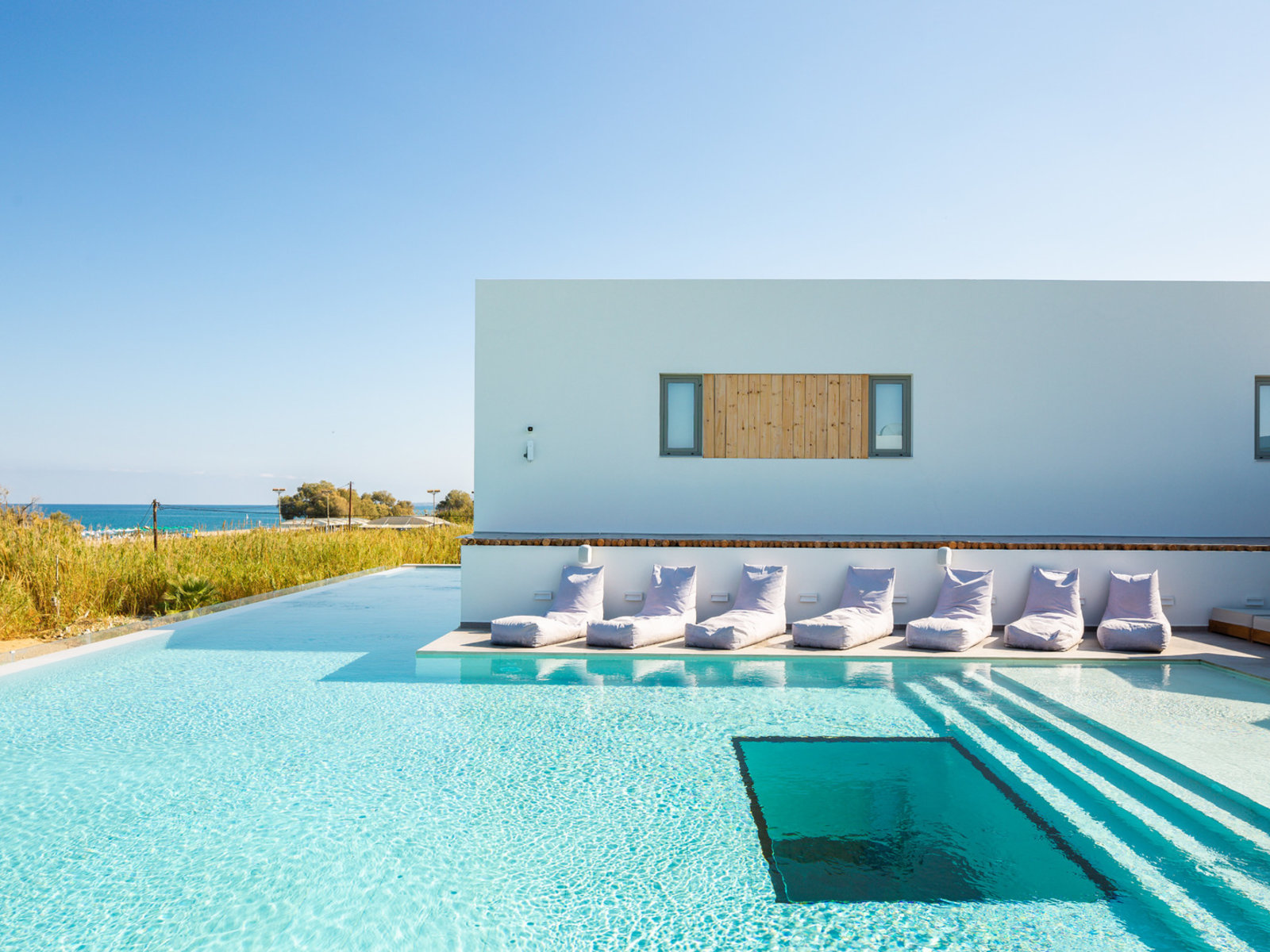 012 - Atermono Boutique Resort.jpg