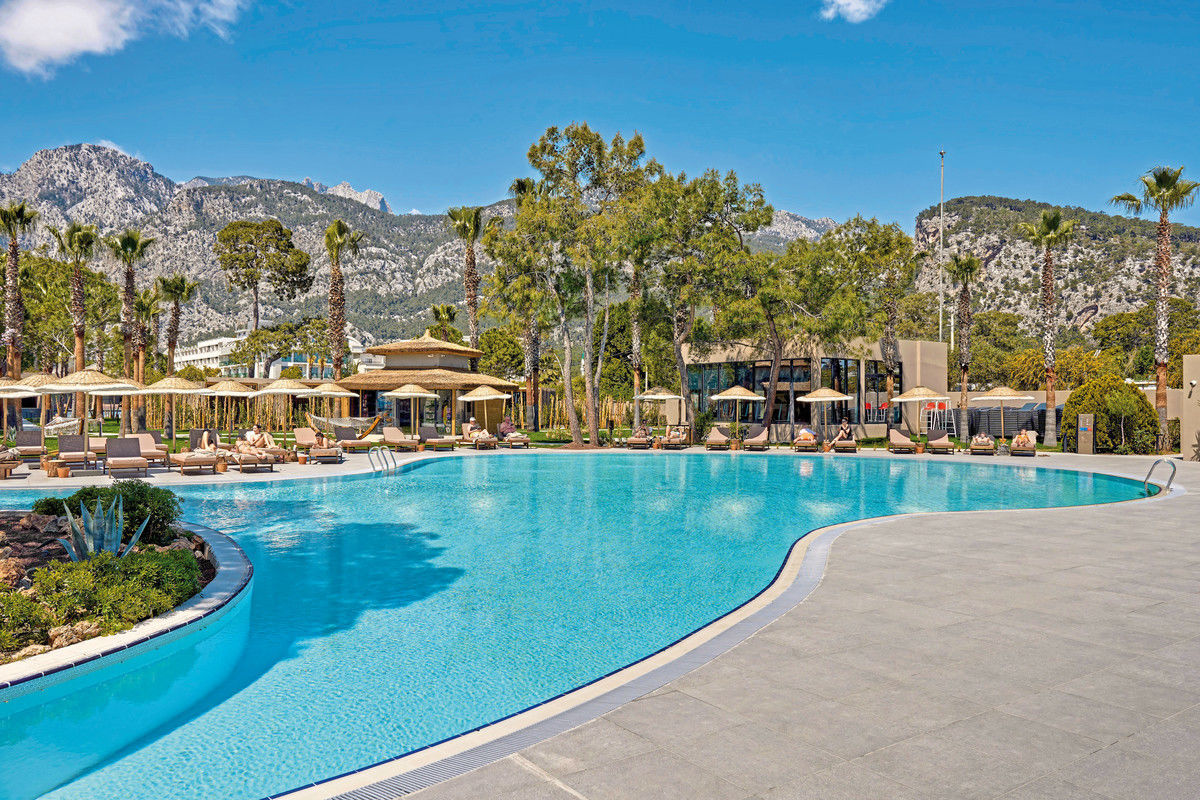 001 - BALMY Beach Resort Kemer.jpg