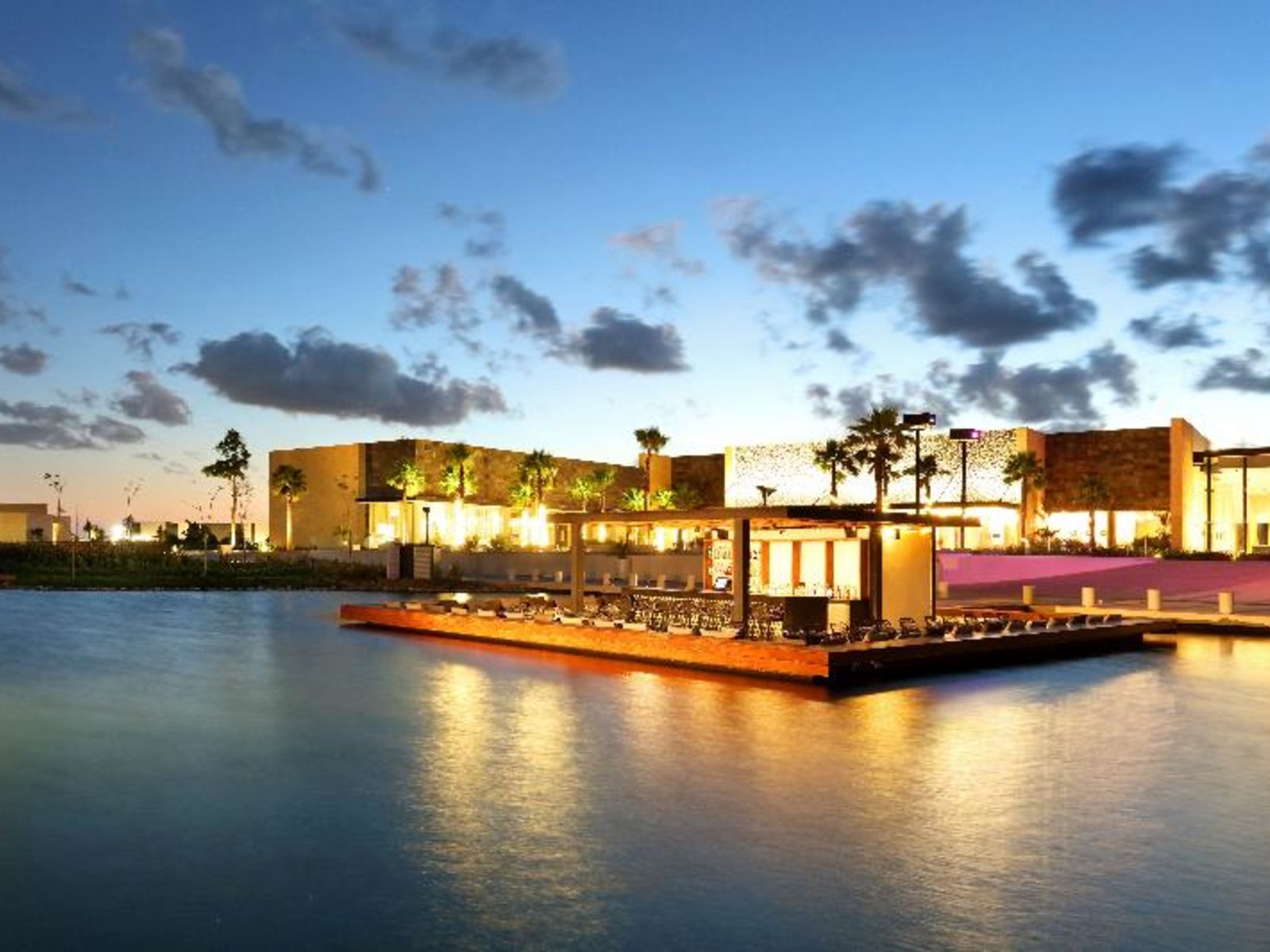 011 - Grand Palladium Costa Mujeres Resort & Spa.jpg