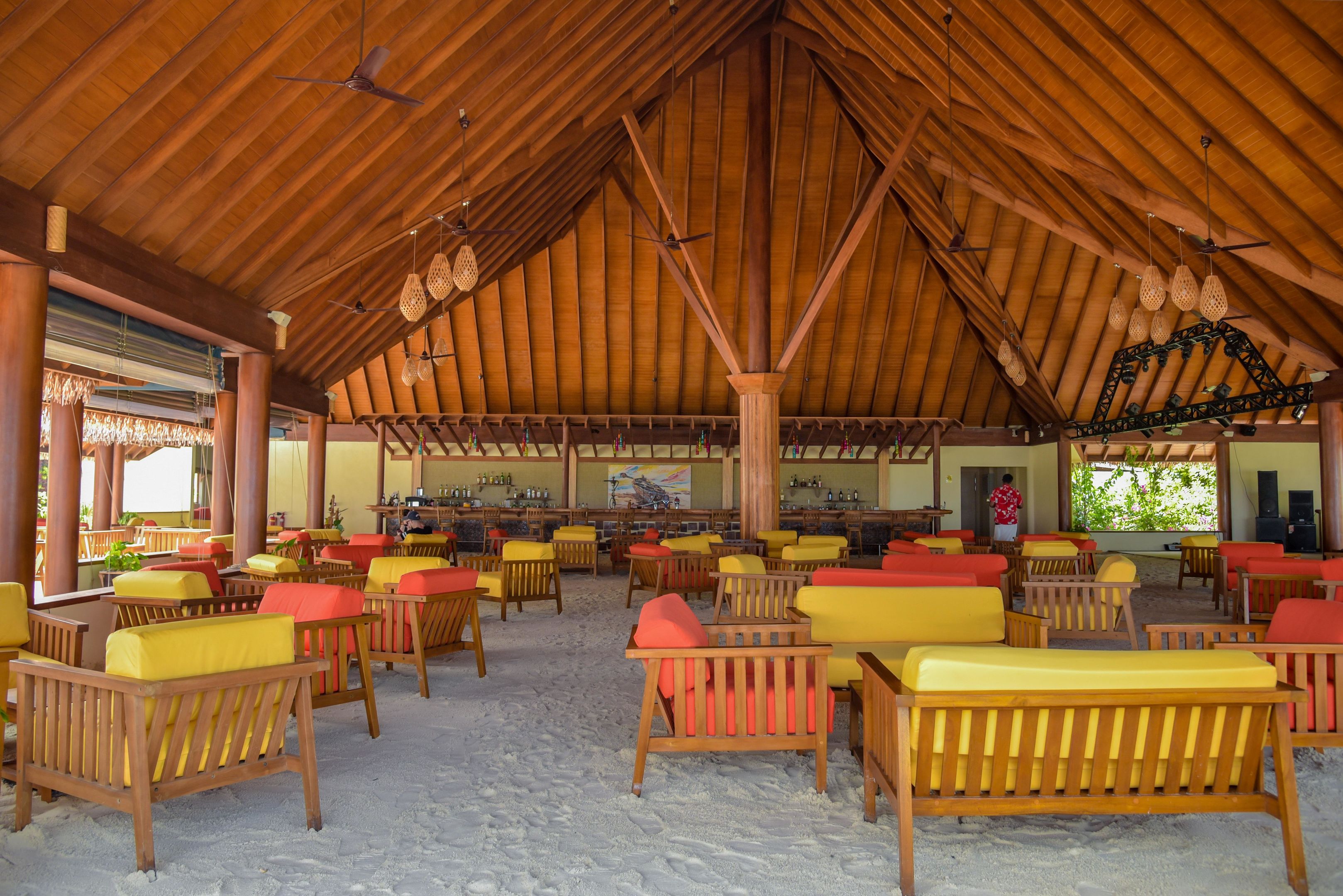 021 - Reethi Faru Resort.jpg