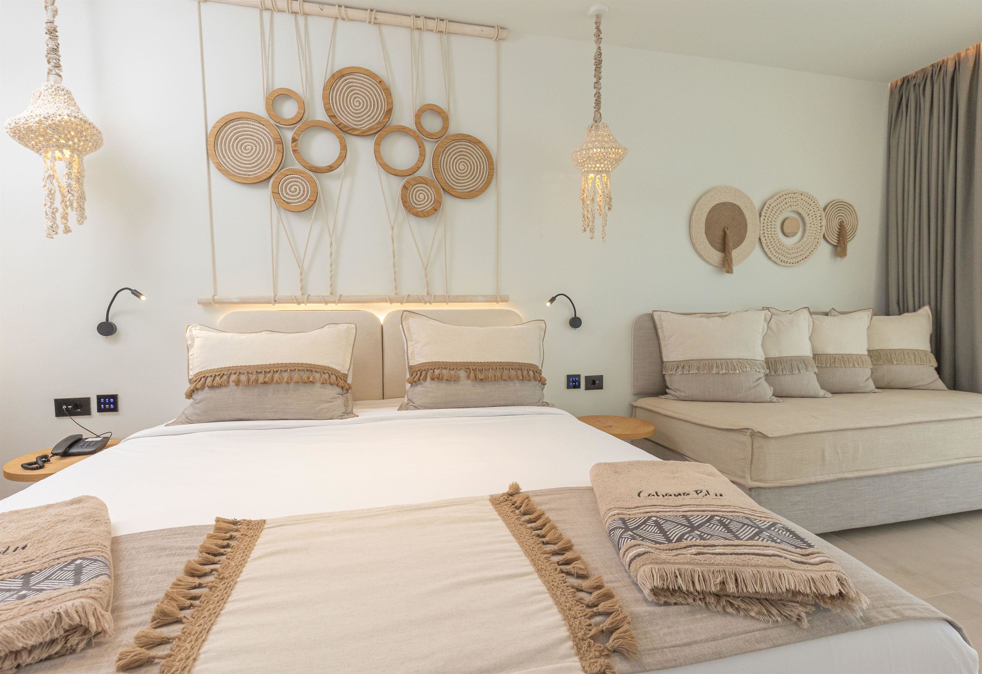 017 - Cabana Blu Hotel & Suites.jpg