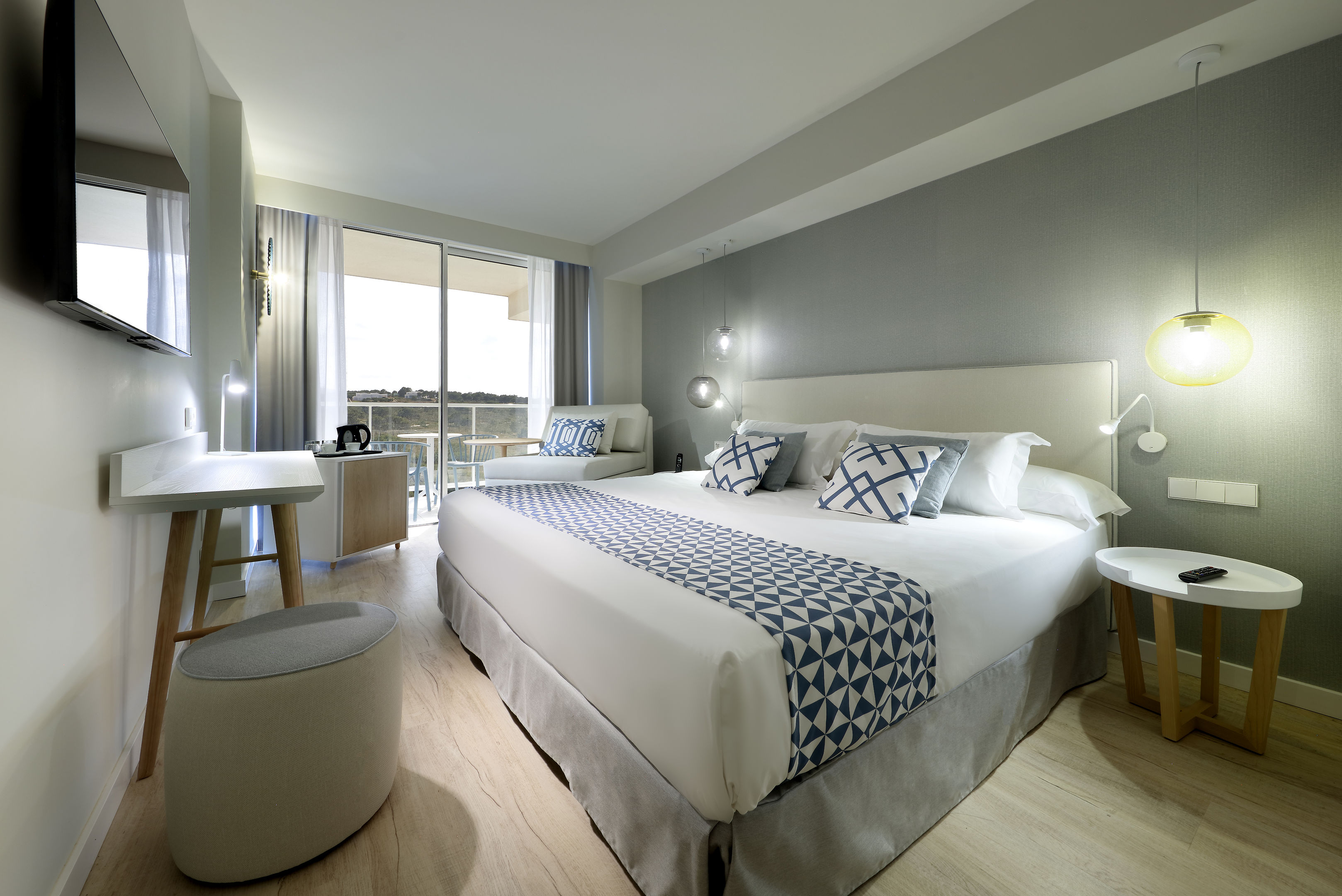 021 - Palladium Menorca .jpg