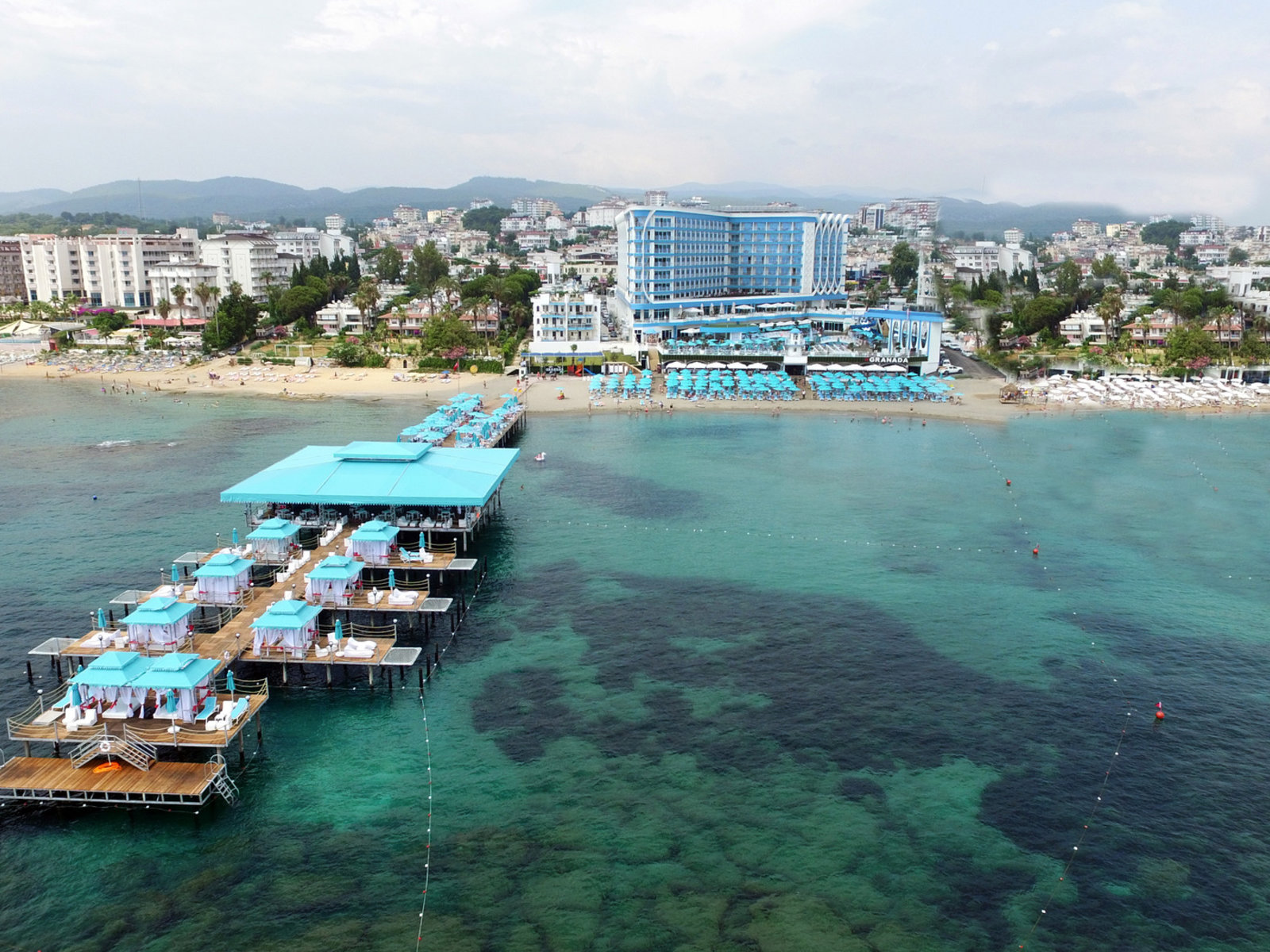 003 - Granada Luxury Beach.jpg