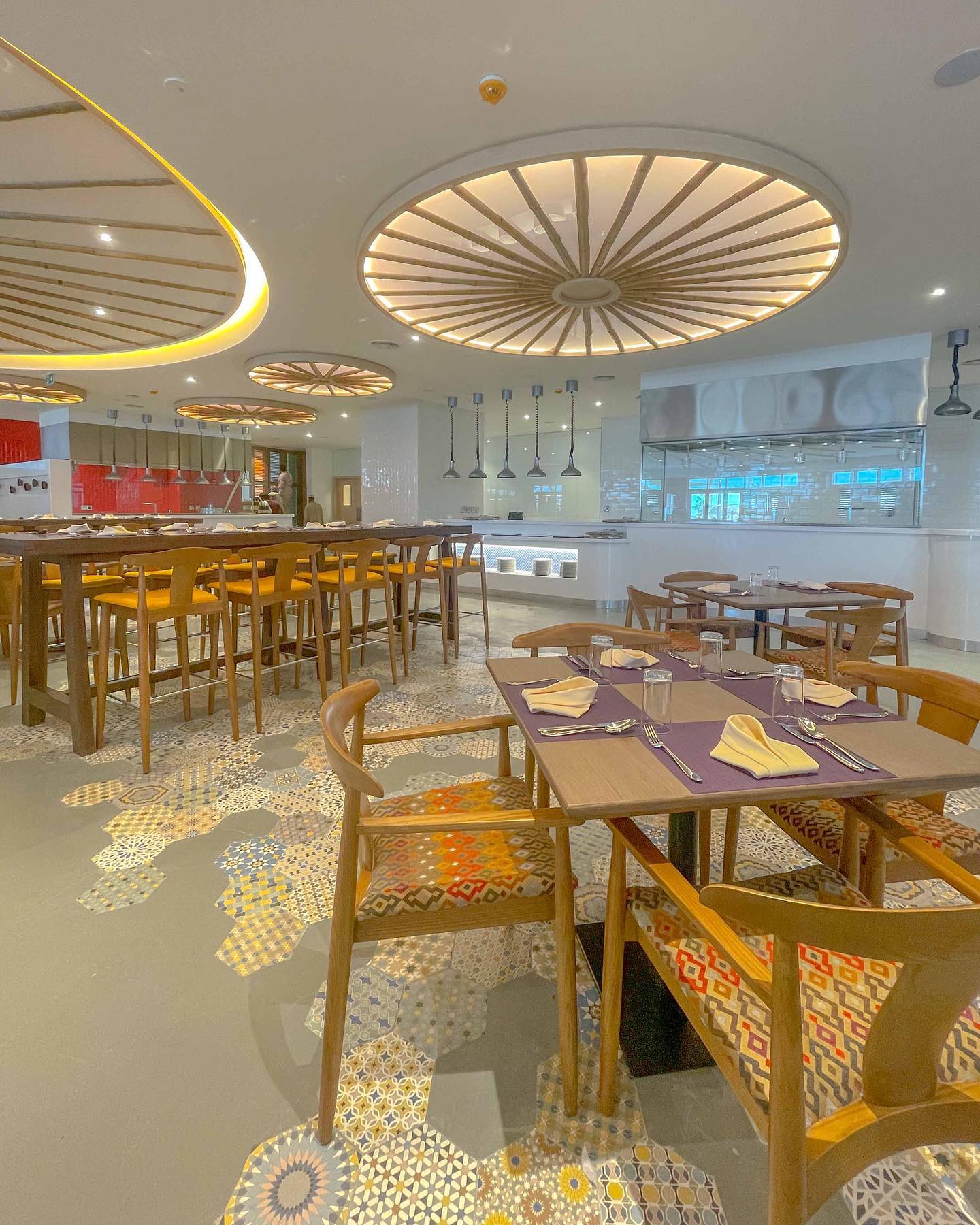 016 - Centara Mirage Beach Resort.jpg