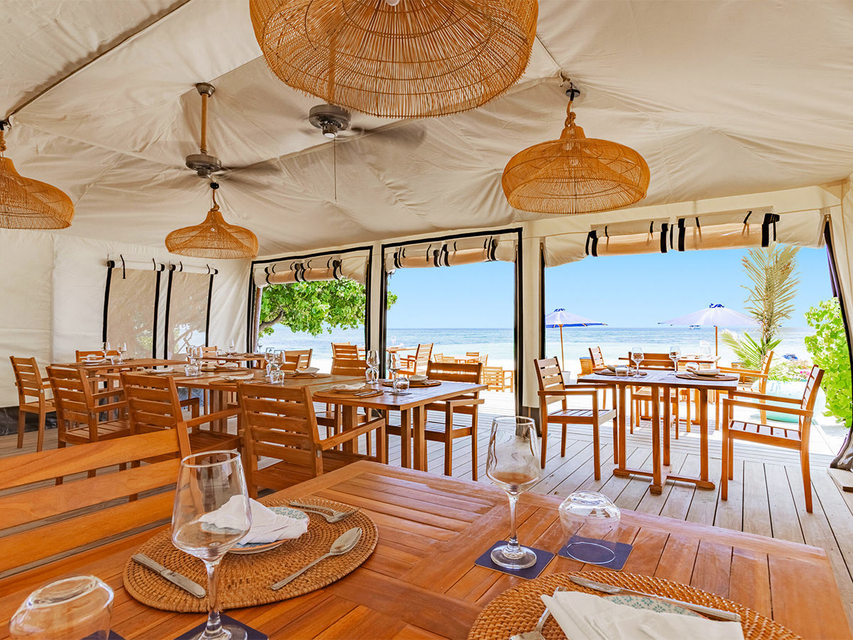 006 - The Maverick Surf & Dive.jpg