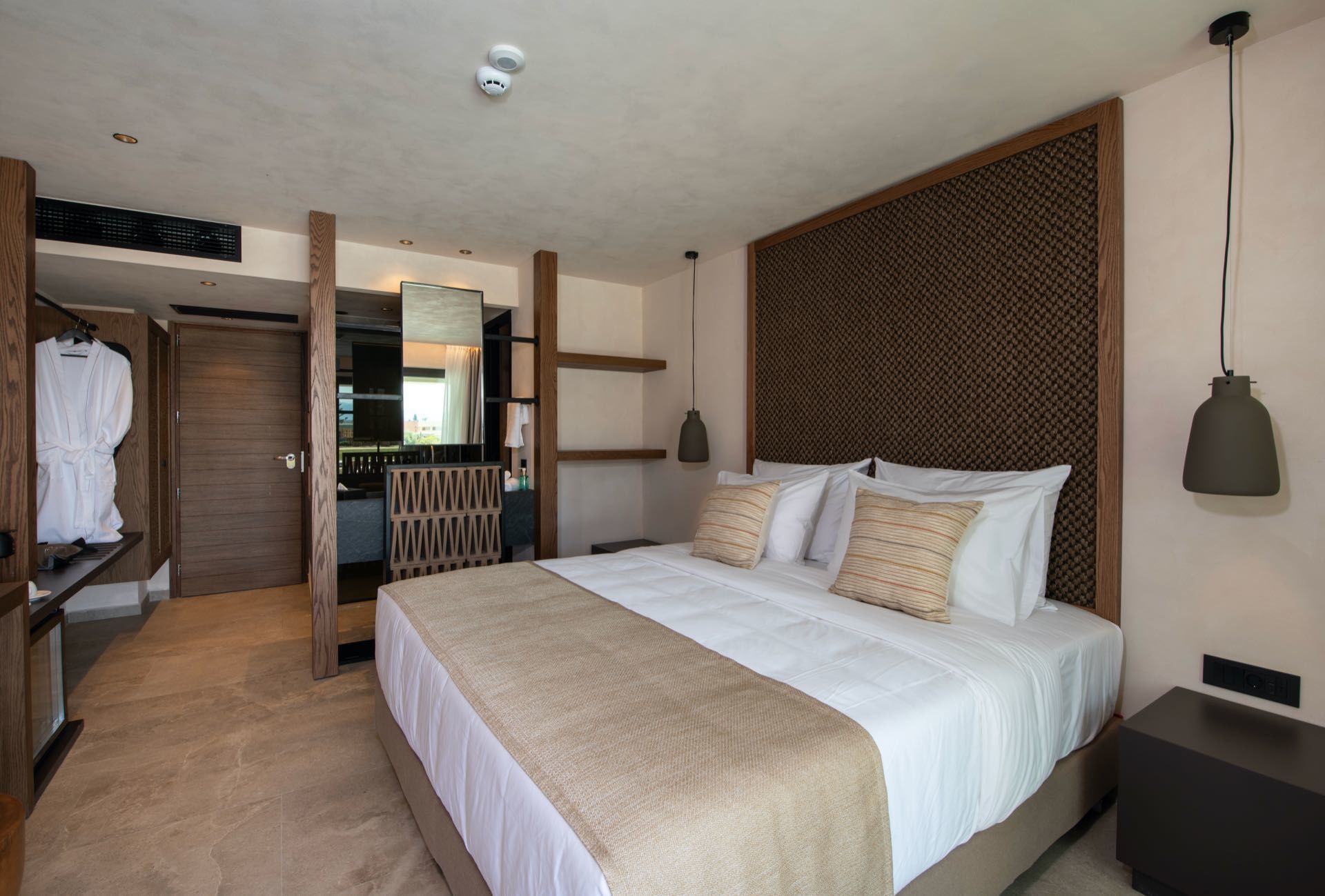 018 - Nalu Resort & Spa.jpg