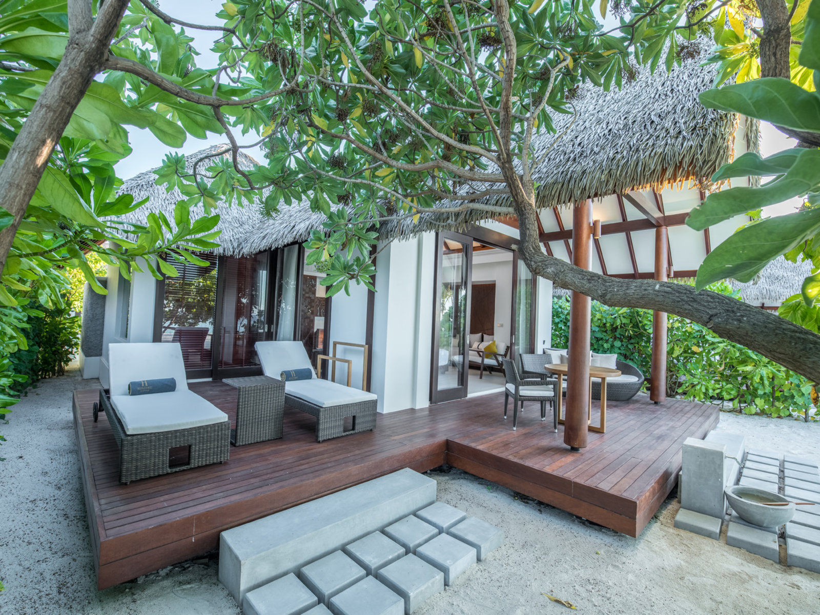 023 - Heritance Aarah.jpg