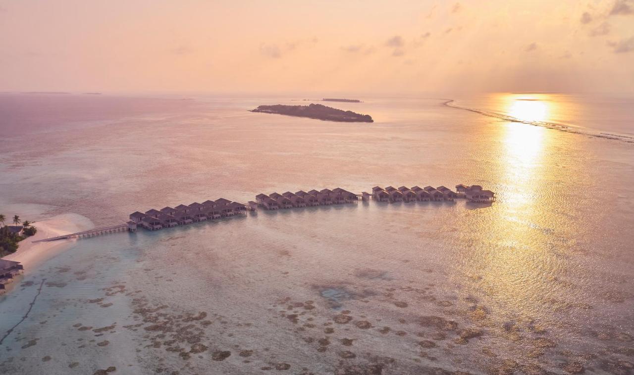 Le Meridien Maldives Resort & Spa 17
