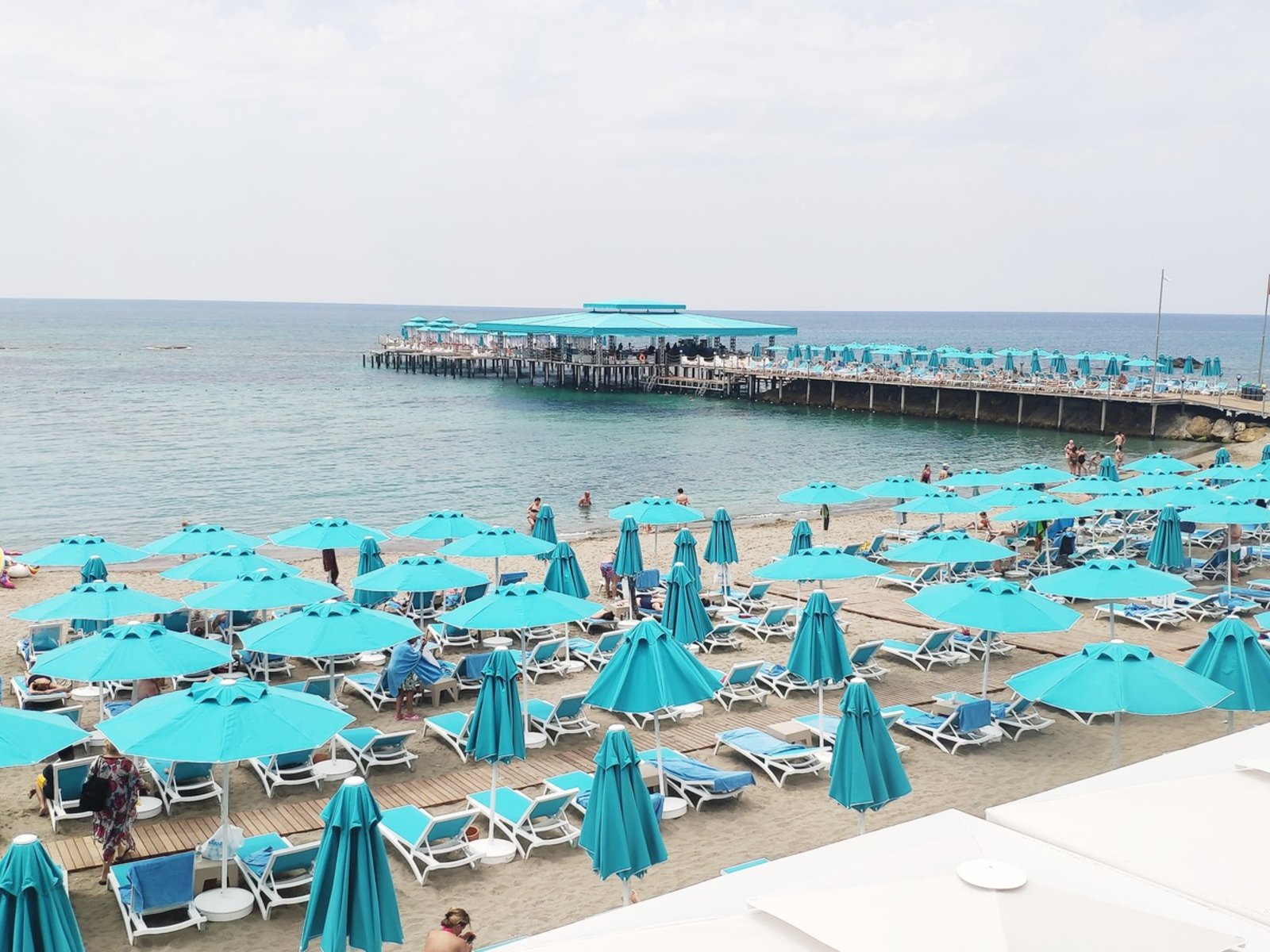 007 - Granada Luxury Beach.jpg