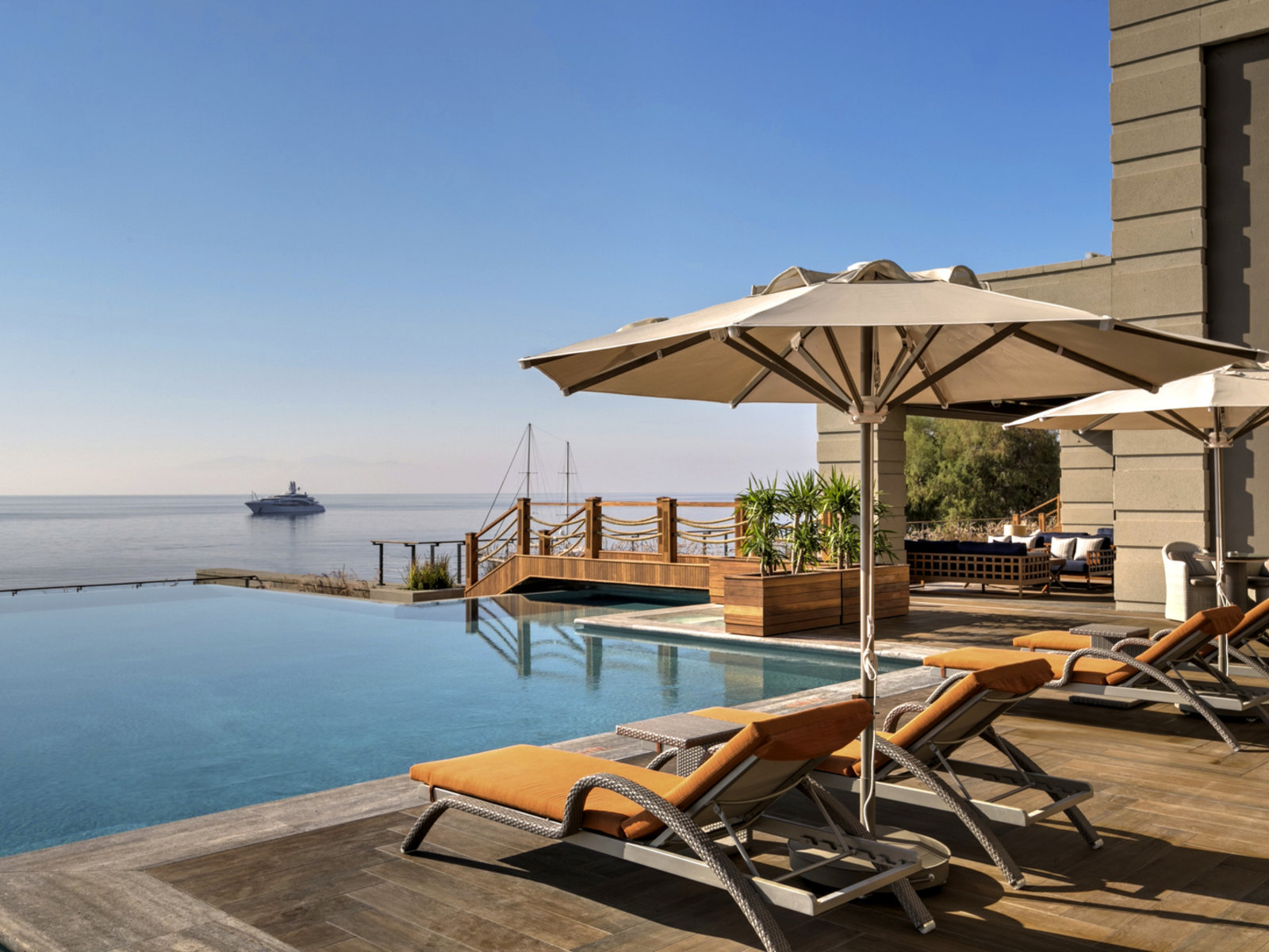 020 - Caresse a Luxury Collection Resort & Spa.jpg