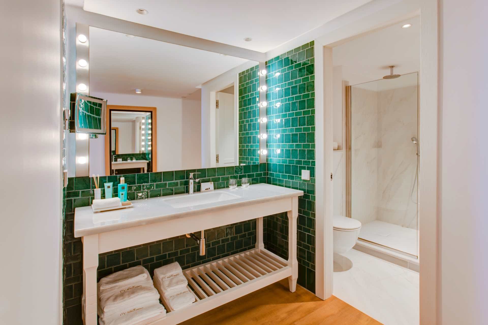 033 - Hotel Fariones.jpg