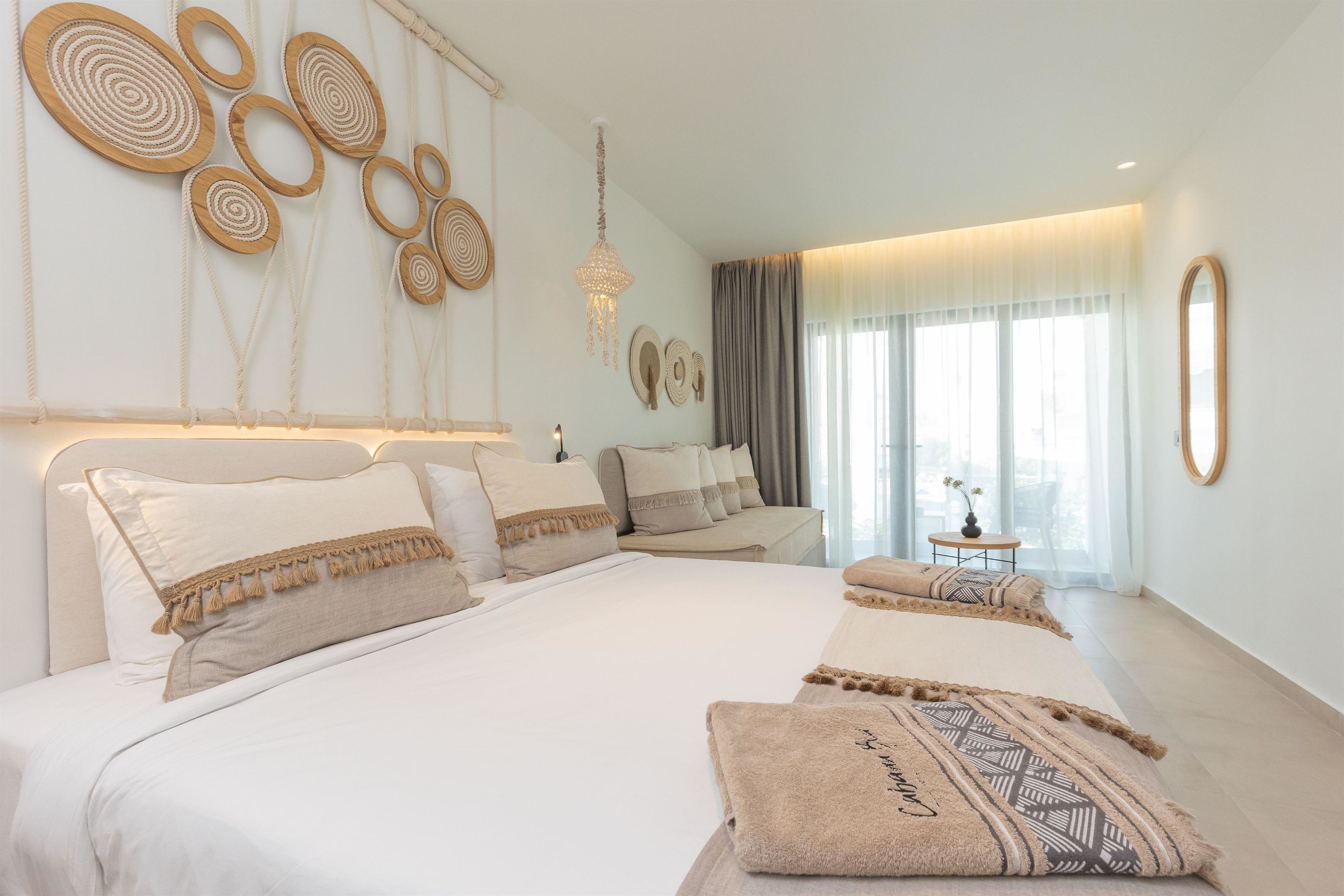 036 - Cabana Blu Hotel & Suites.jpg