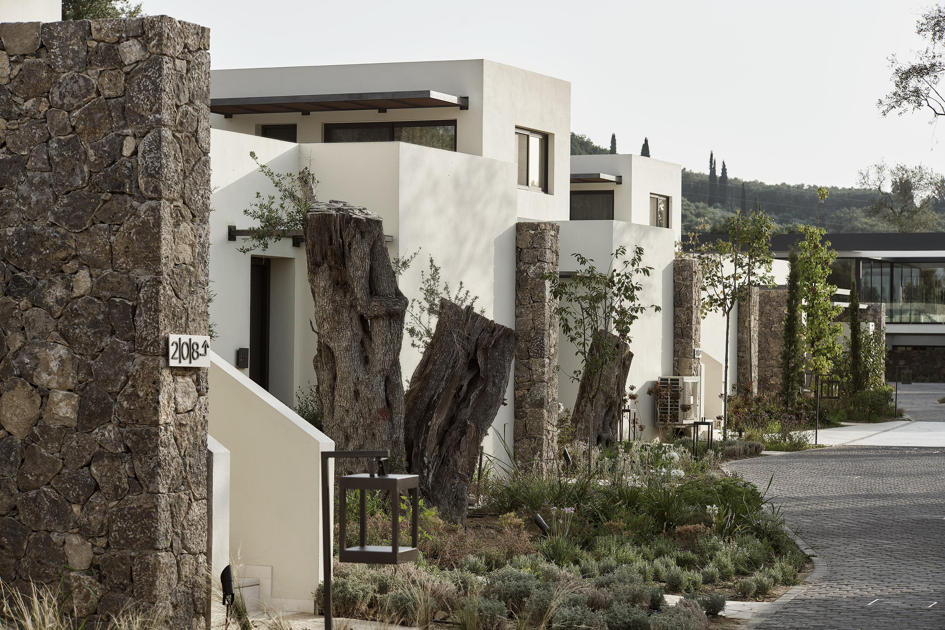 055 - The Olivar Suites.jpg