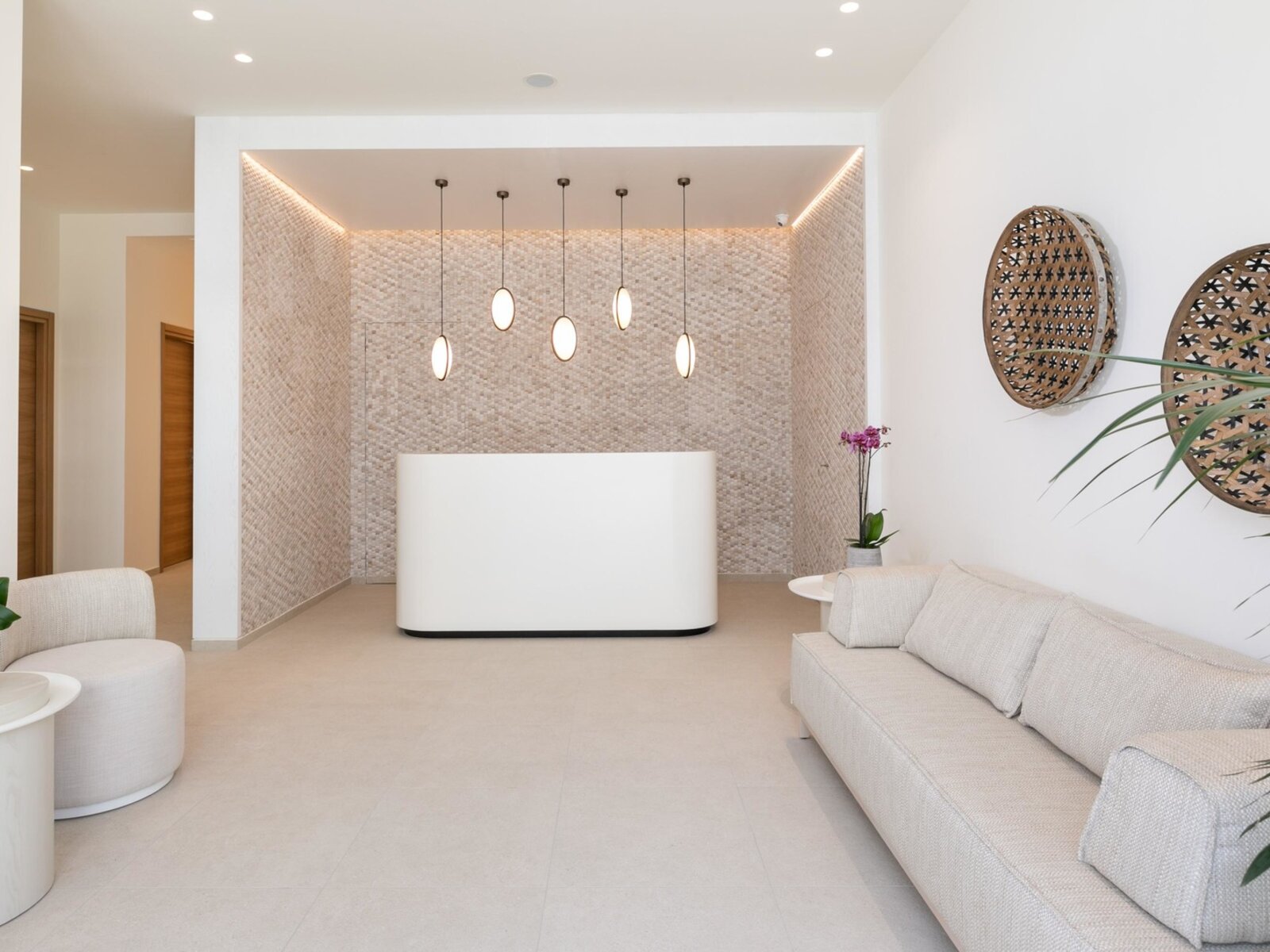 019 - Utopia Blu Hotel.jpg