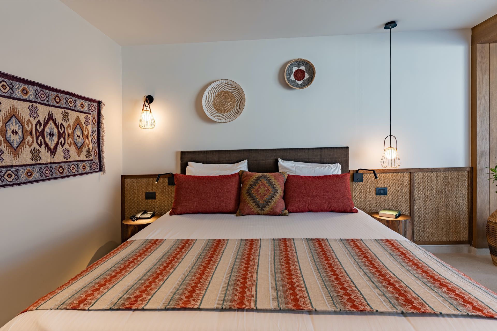 014 - Minos Ambassador All Suites & Spa.jpg