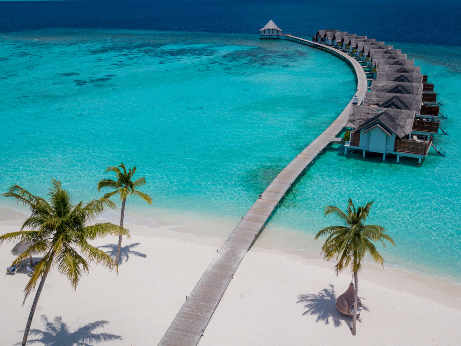 013 - Furaveri Island Resort & Spa.jpg