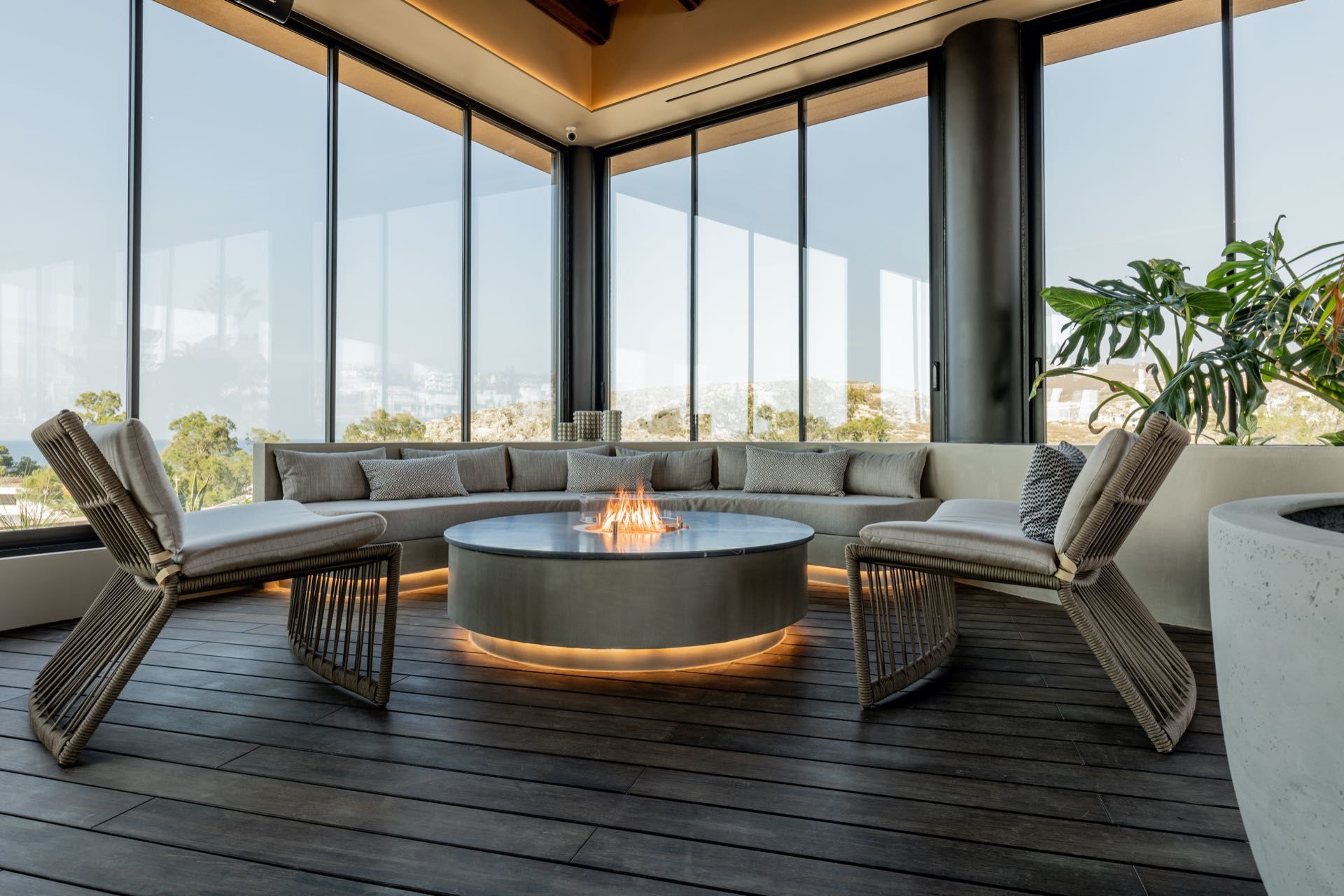 013 - Pnoe Breathing Life.jpg