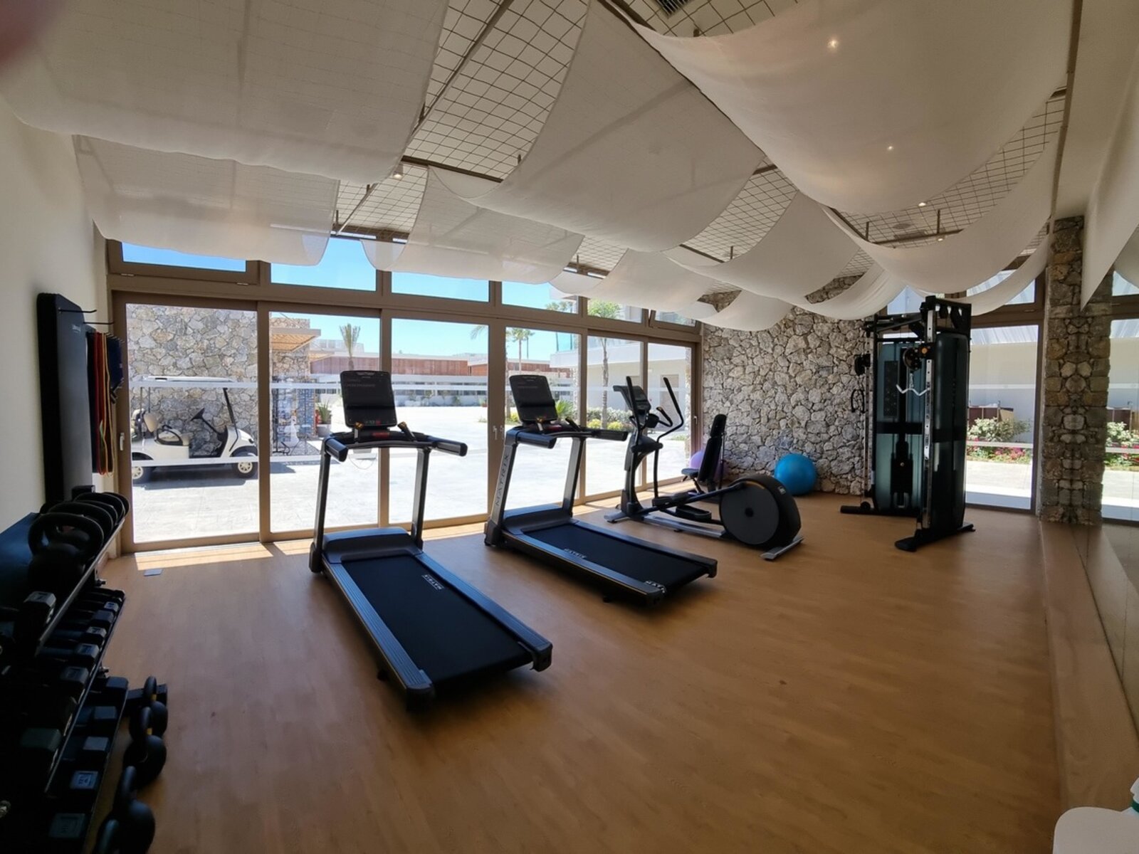 013 - Utopia Blu Hotel.jpg