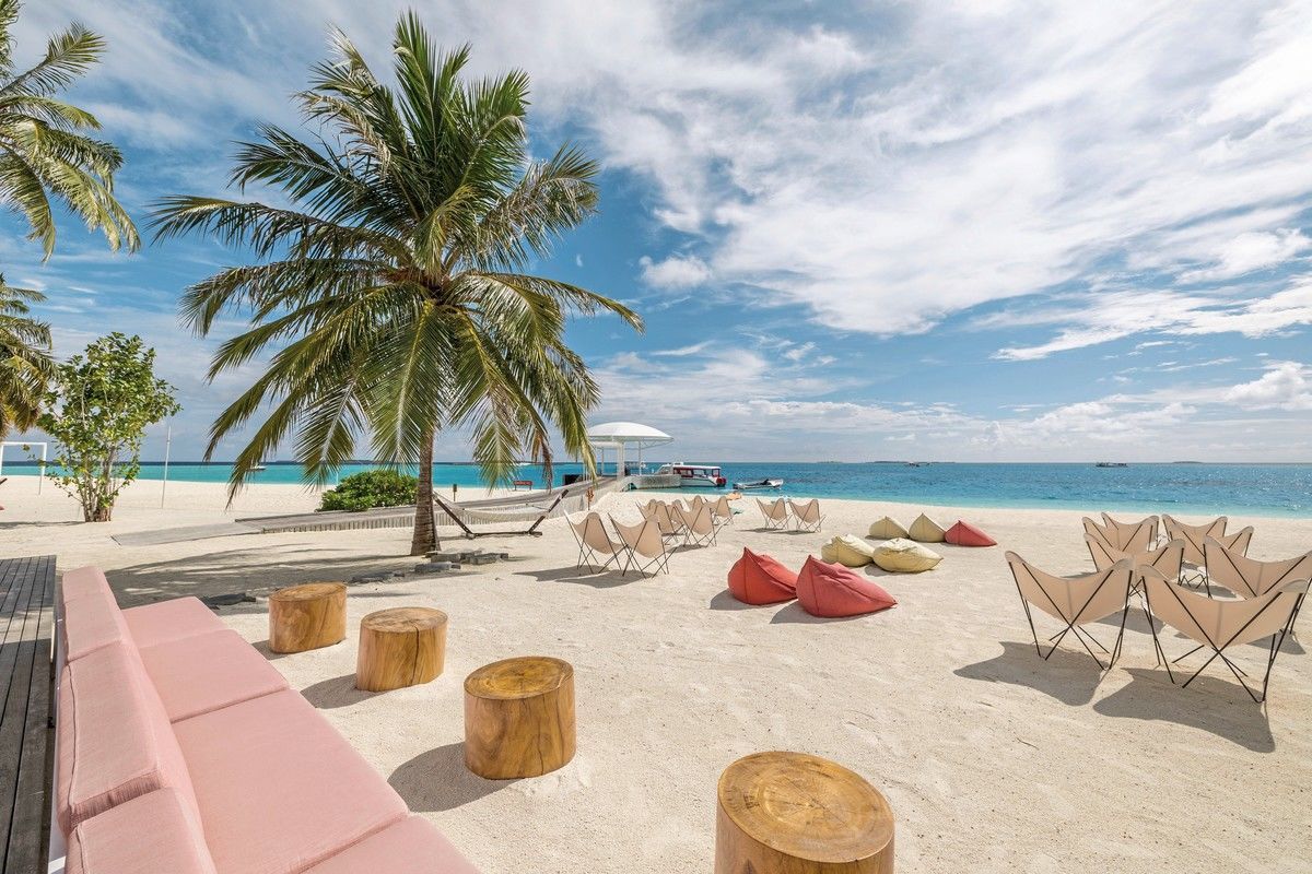 023 - The Standard, Huruvalhi Maldives.jpg