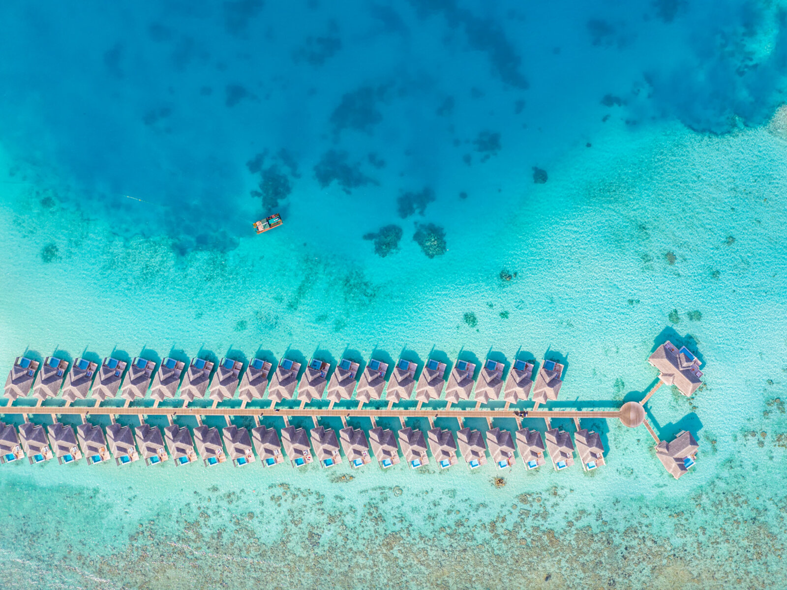 006 - Sun Aqua Iru Veli.jpg