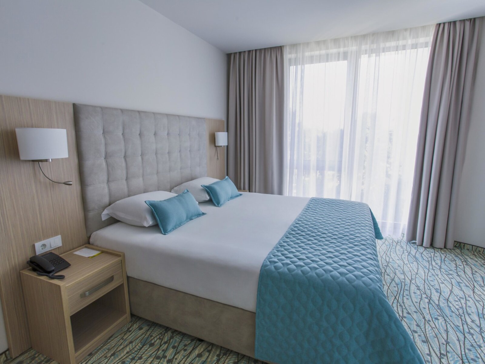 040 - RIU Astoria .jpg