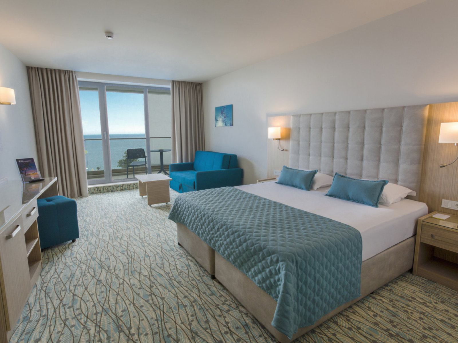 027 - RIU Astoria .jpg