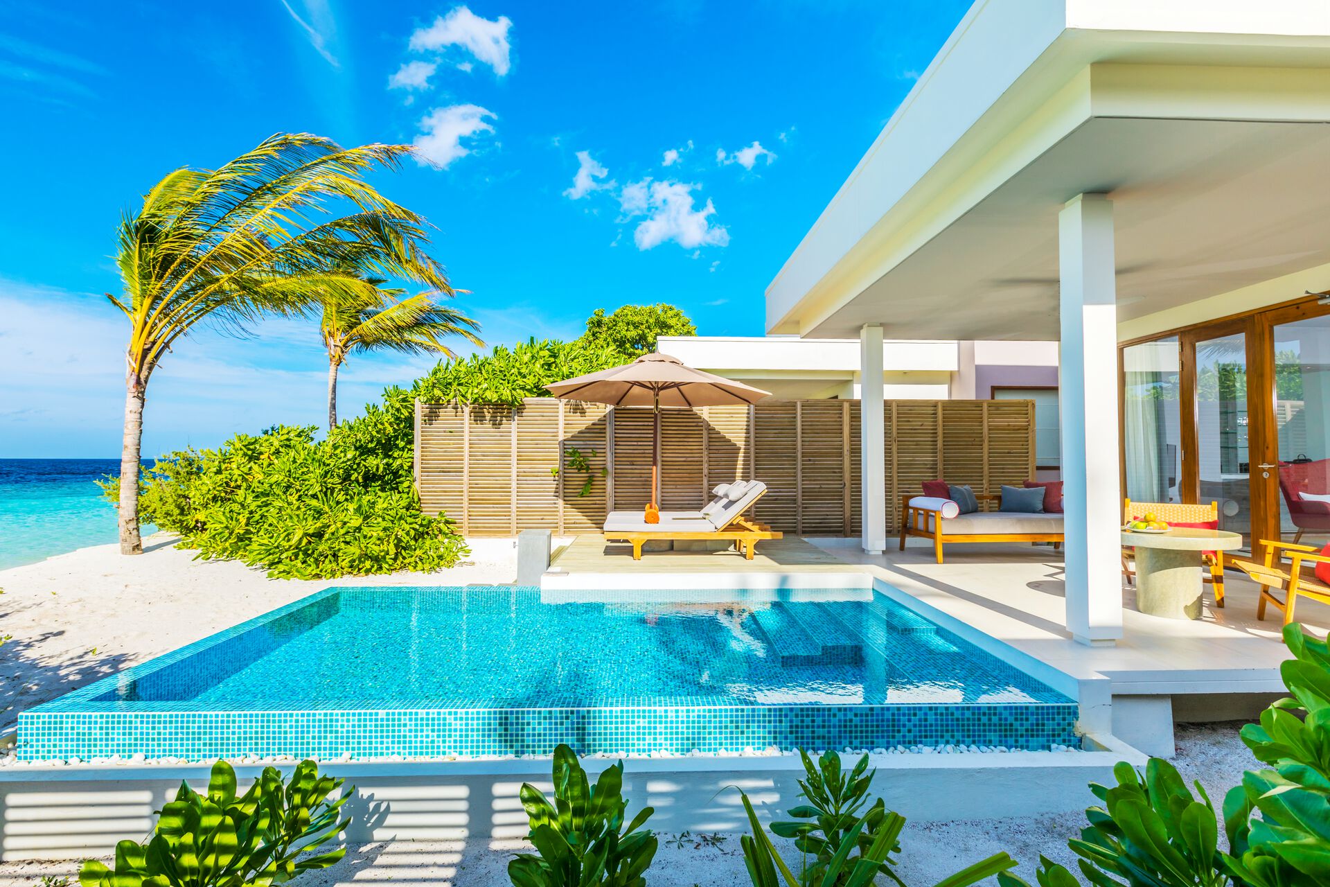 96246205 - Dhigali Maldives.jpg