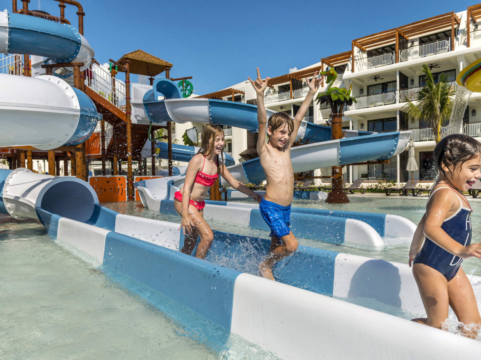 013 - Ocean Riviera Paradise.jpg