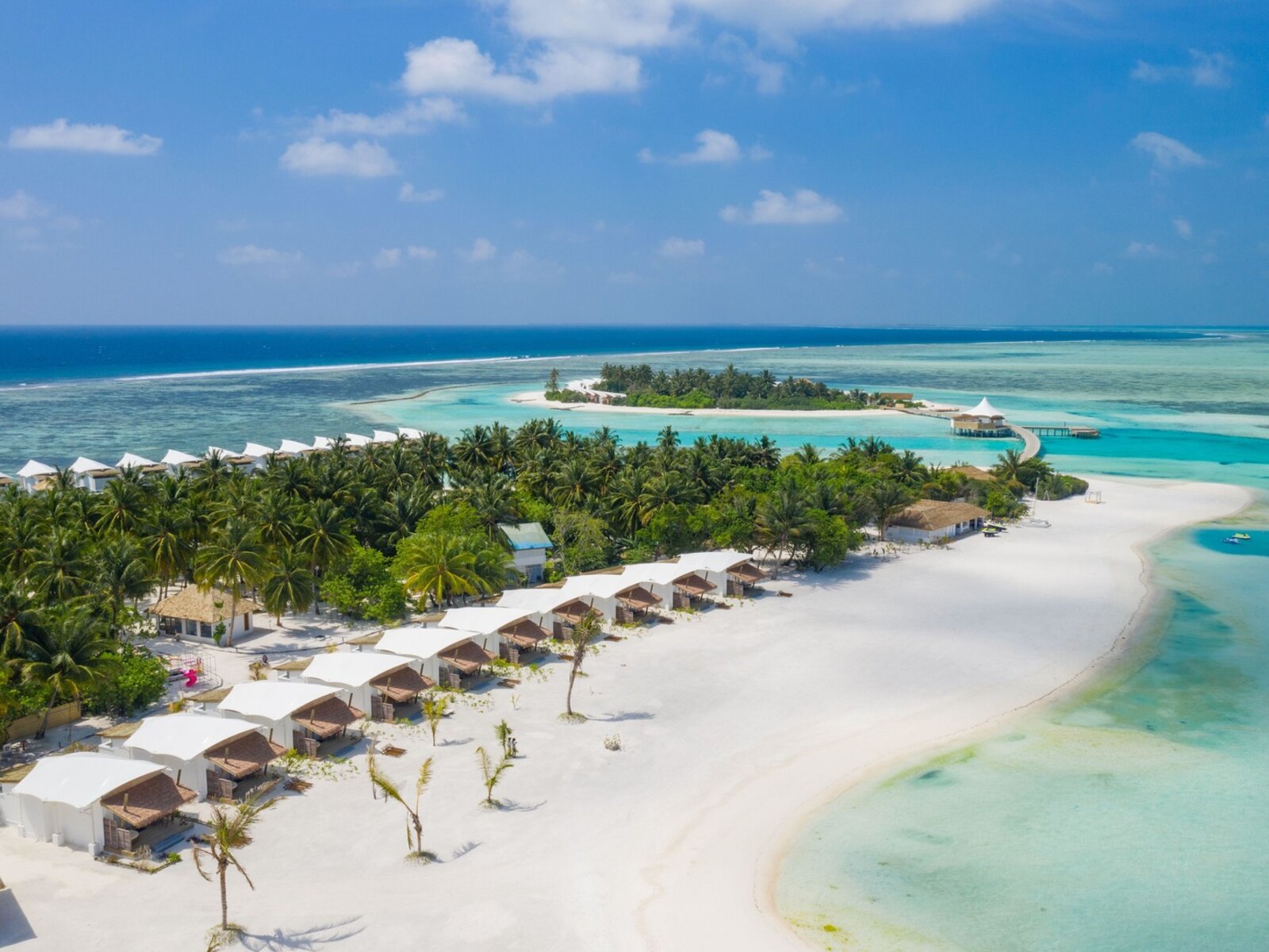 005 - Cinnamon Hakuraa Huraa Maldives.jpg