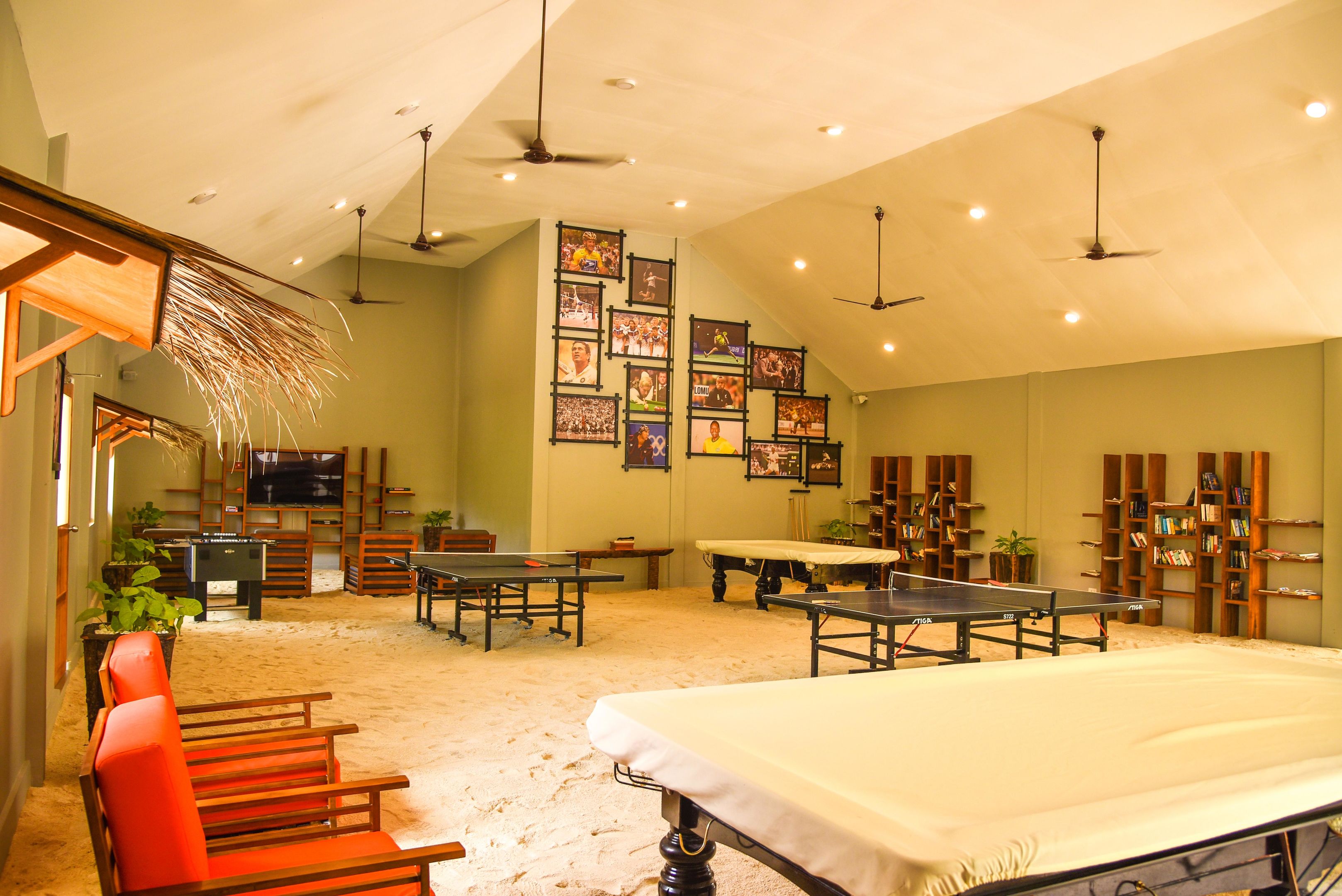 014 - Reethi Faru Resort.jpg