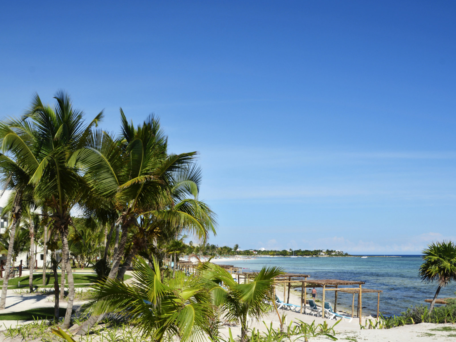 006 - Akumal Bay Beach & Wellness Resort.jpg