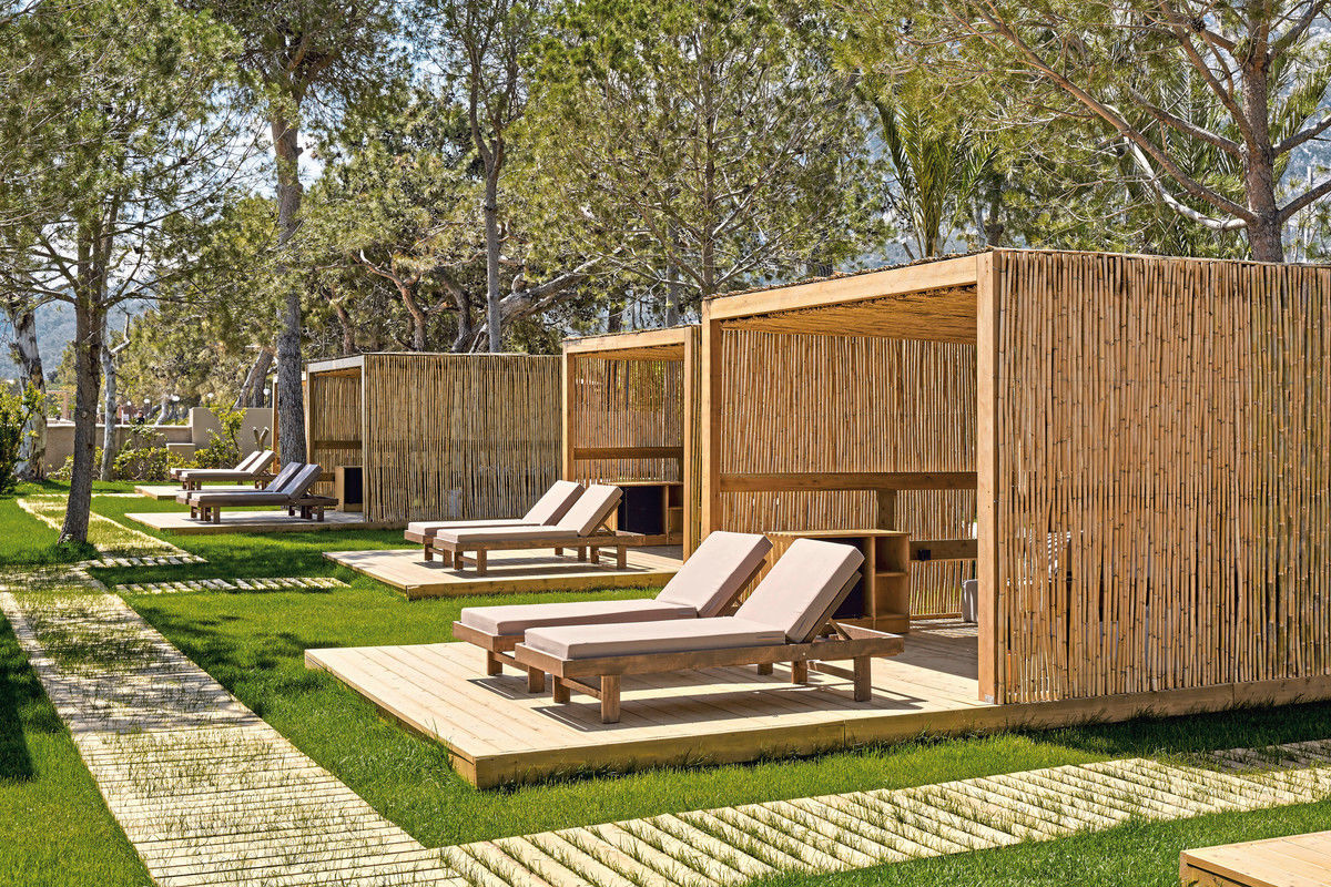 017 - BALMY Beach Resort Kemer.jpg