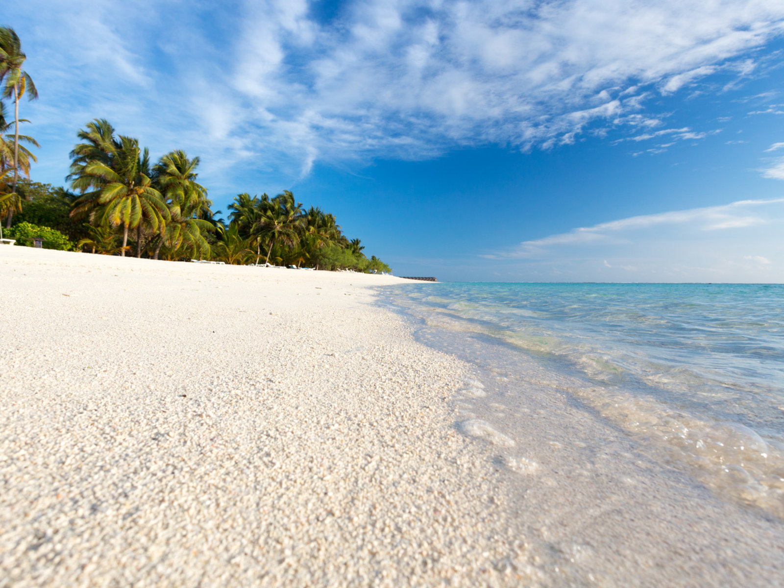 011 - Innahura Maldives Resort.jpg