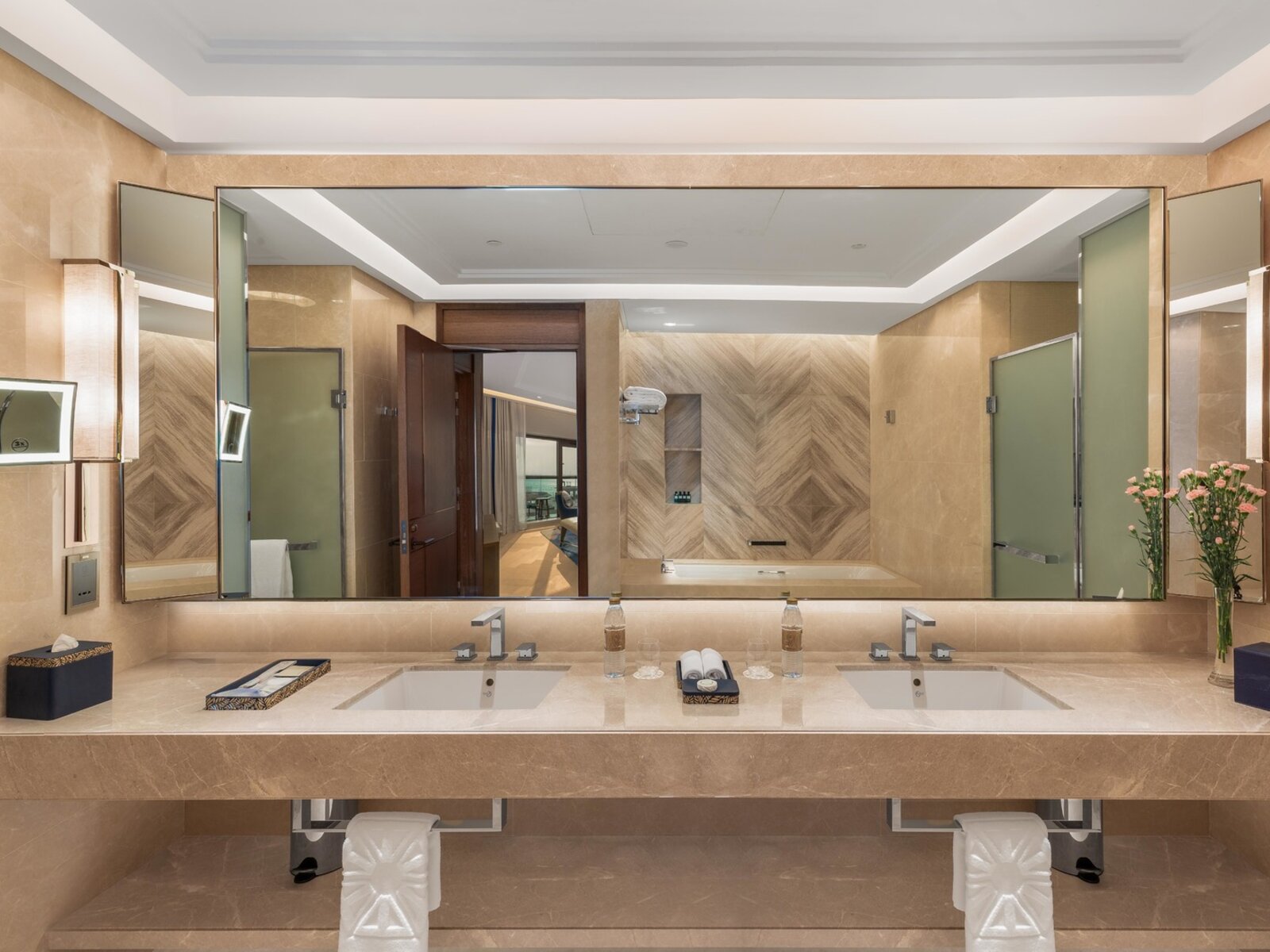 022 - Taj Exotica Resort & Spa Palm Jumeirah.jpg