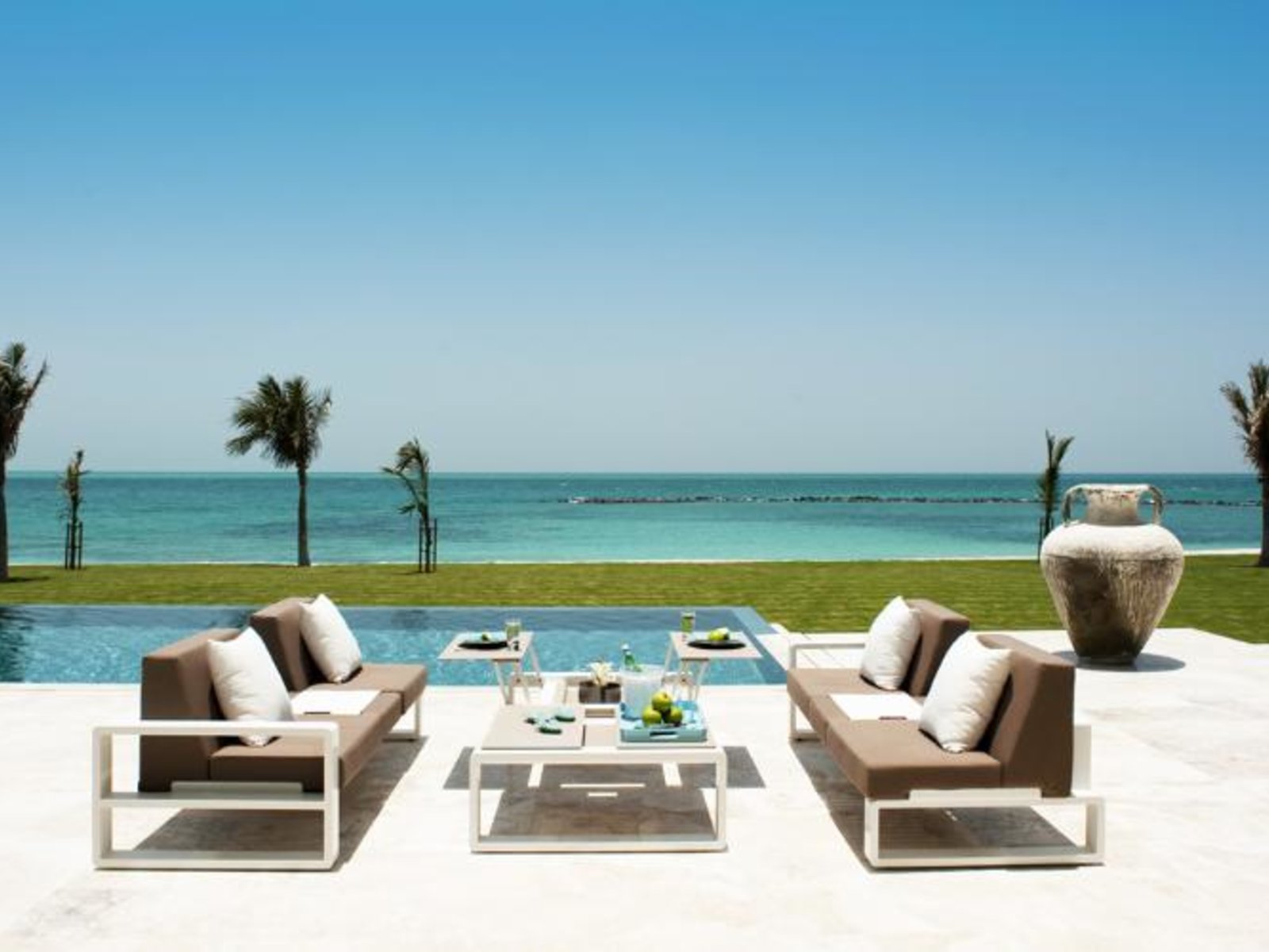 023 - Zaya Nurai Island.jpg