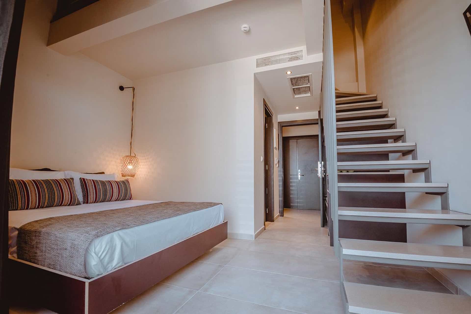 019 - The Z Club Hotel .jpg