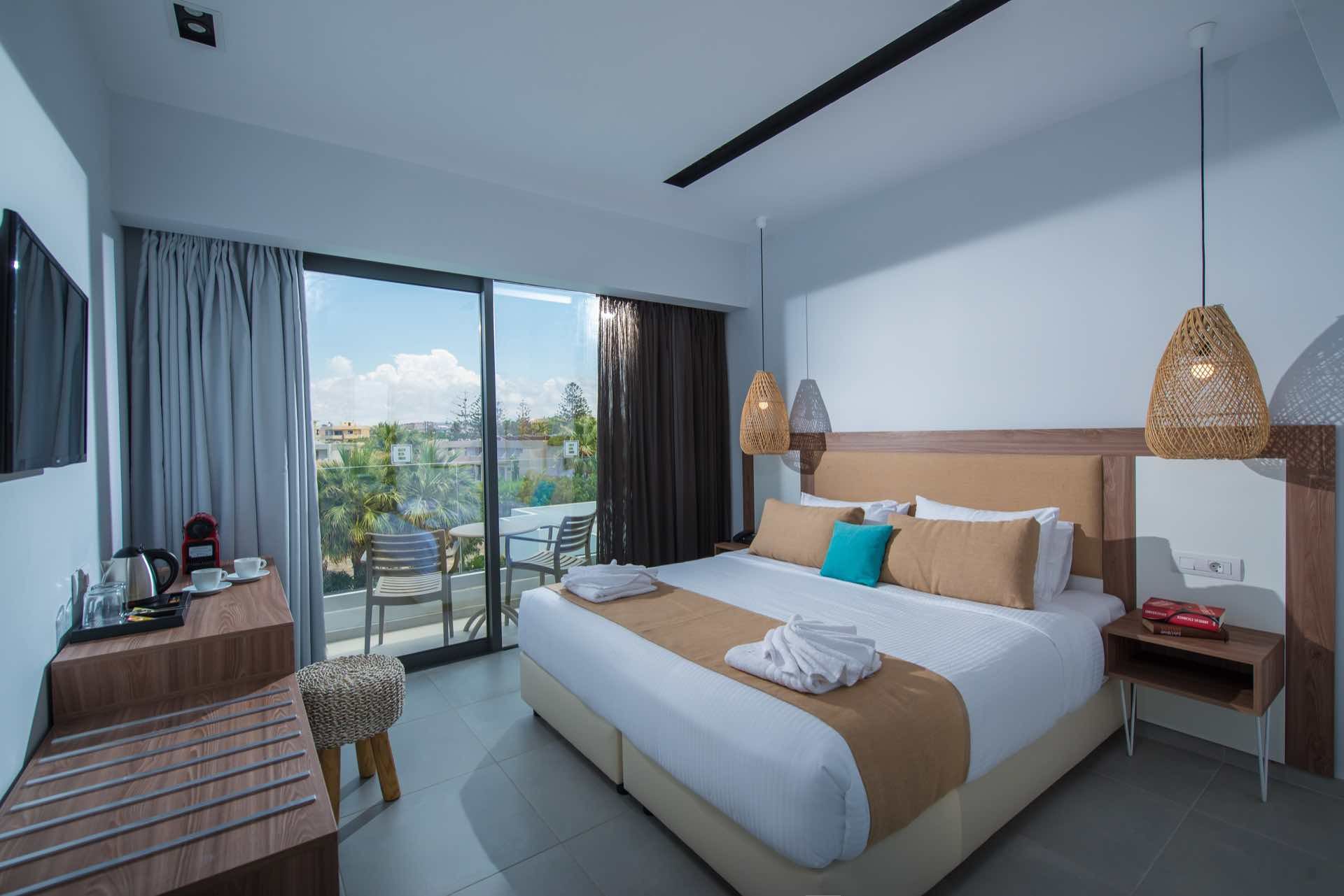 030 - Enorme Lifestyle Beach Resort.jpg