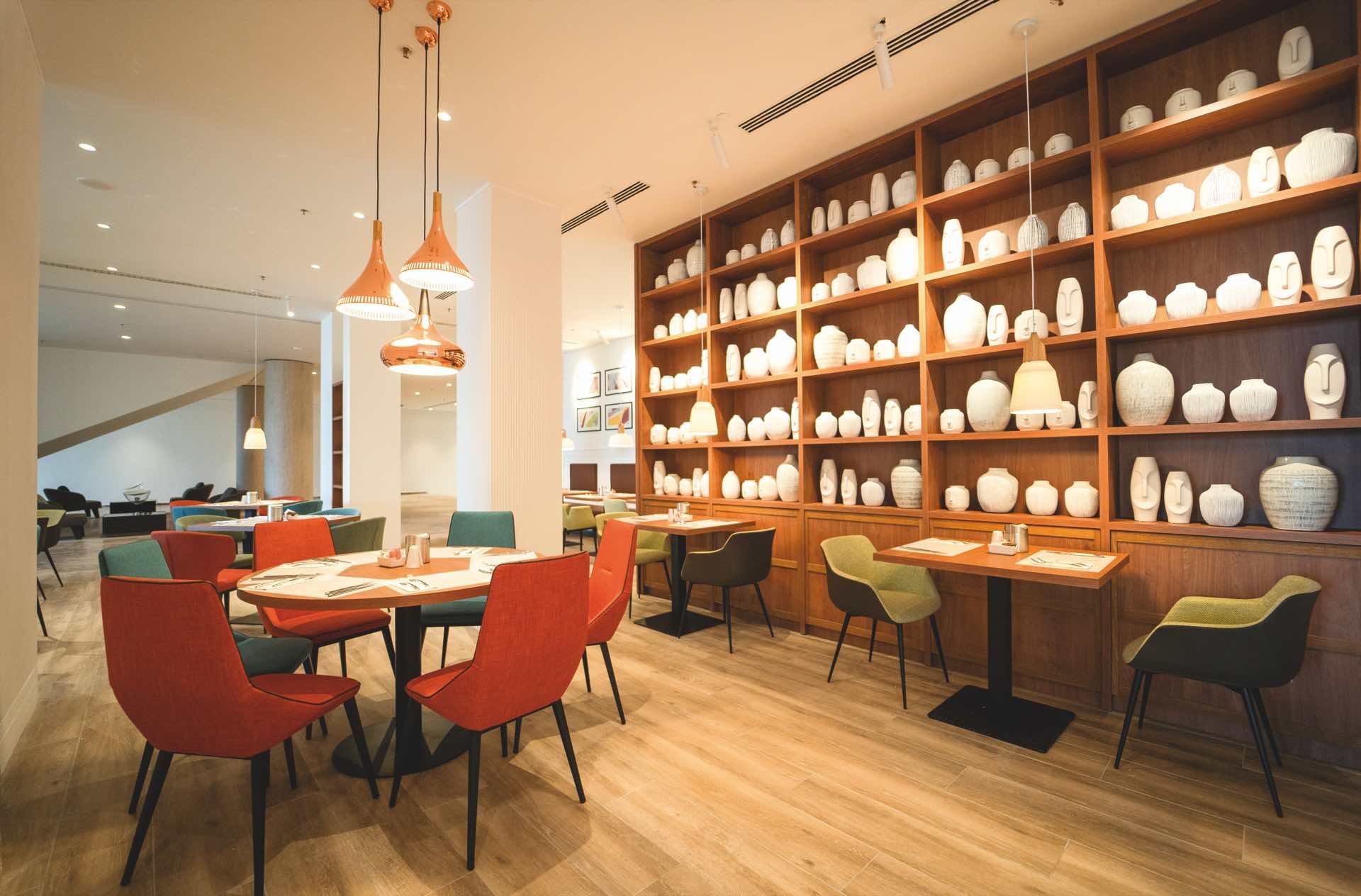 225392549 - Wave Resort.jpg