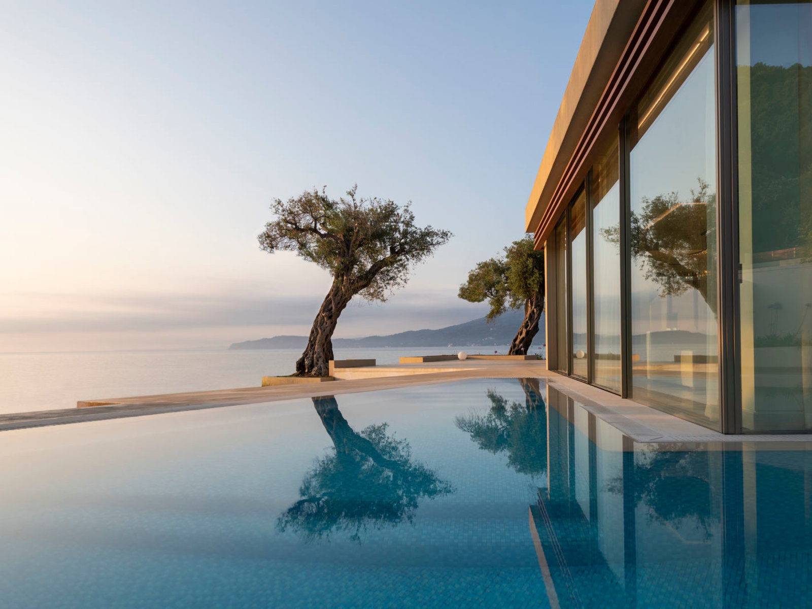 013 - Domes Miramare Corfu.jpg